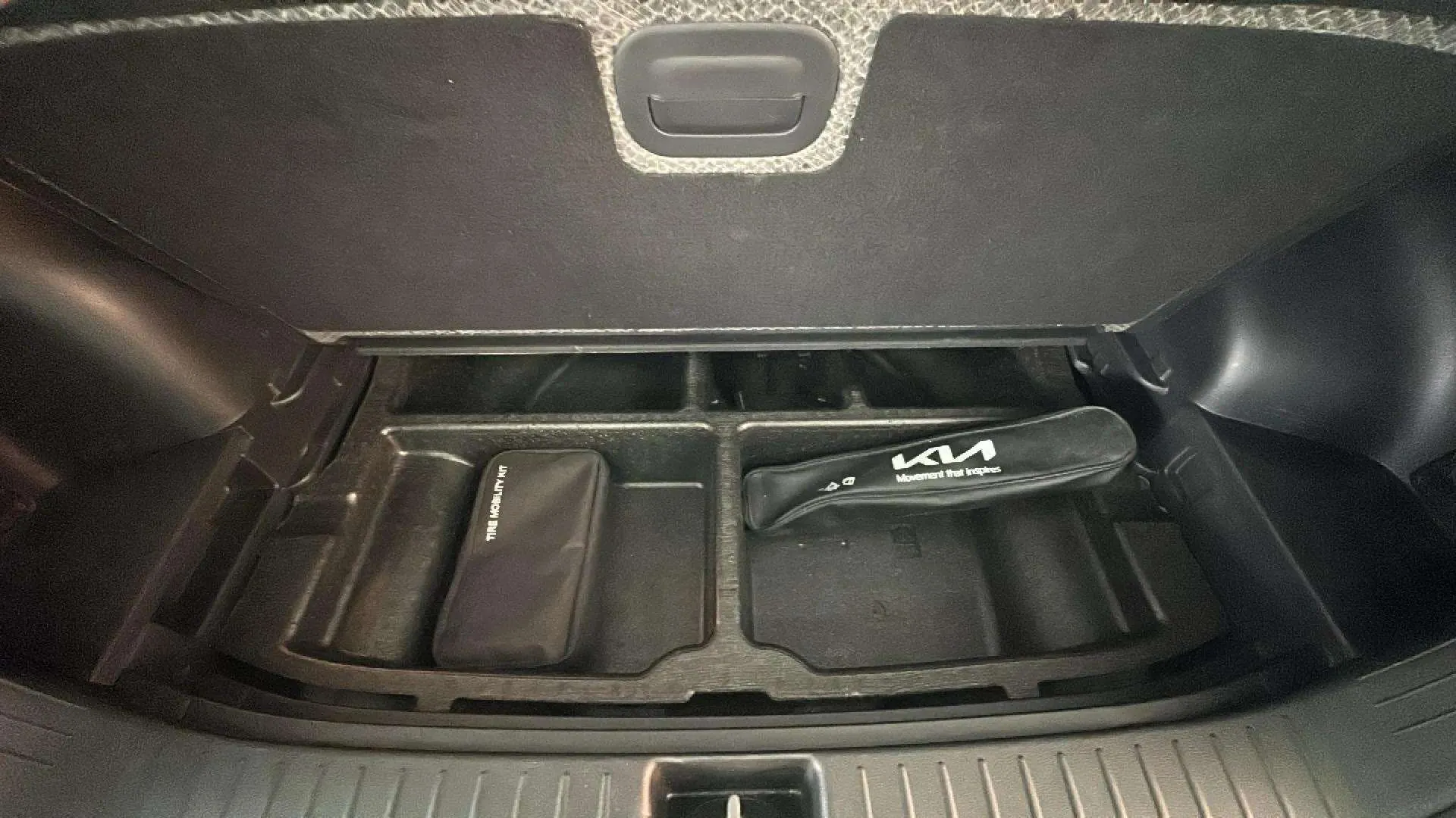 Kia Sportage 1.6 T-GDi HEV Drive 4x2 - foto 25