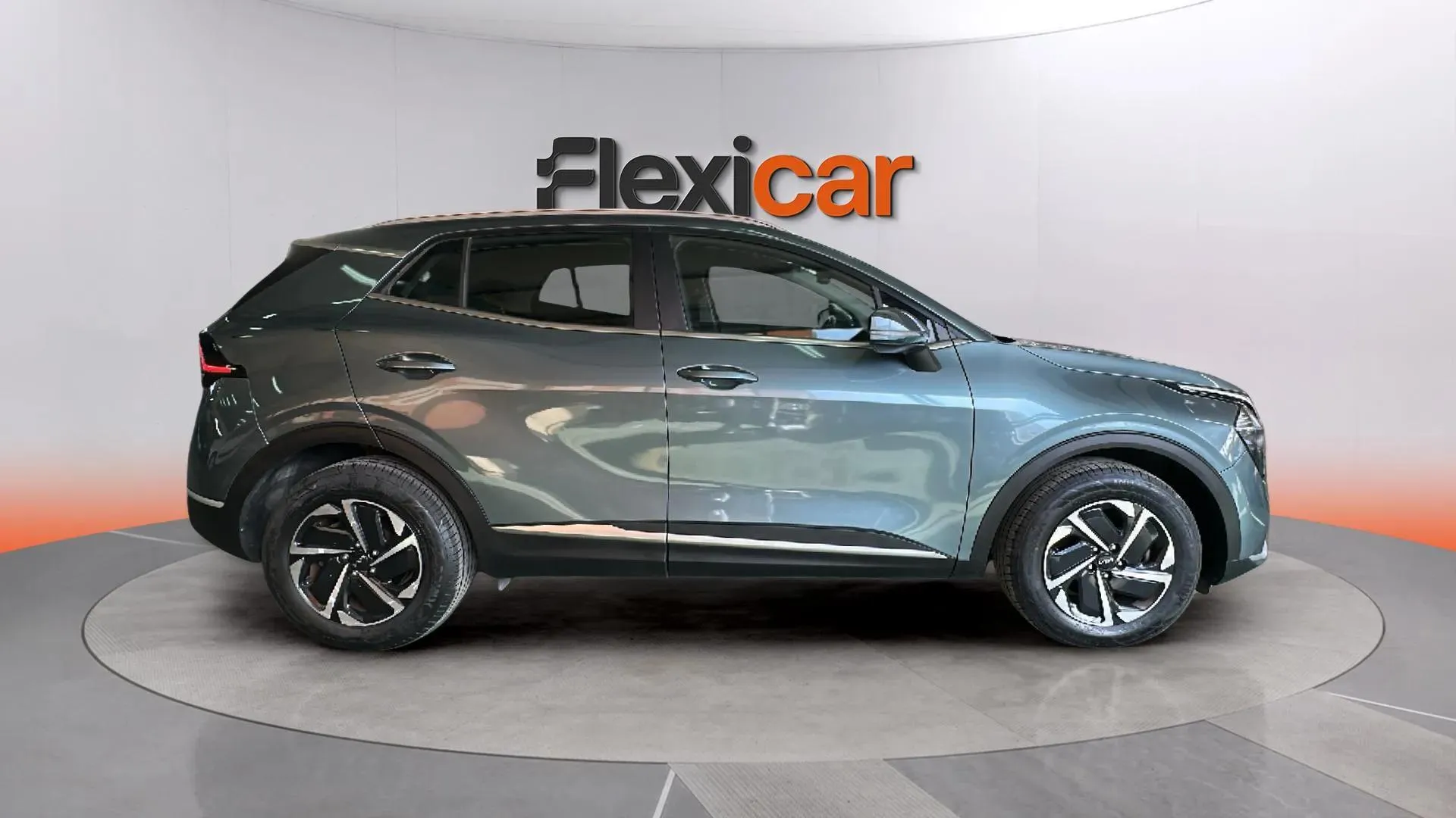 Kia Sportage 1.6 T-GDi HEV Drive 4x2 - foto 8