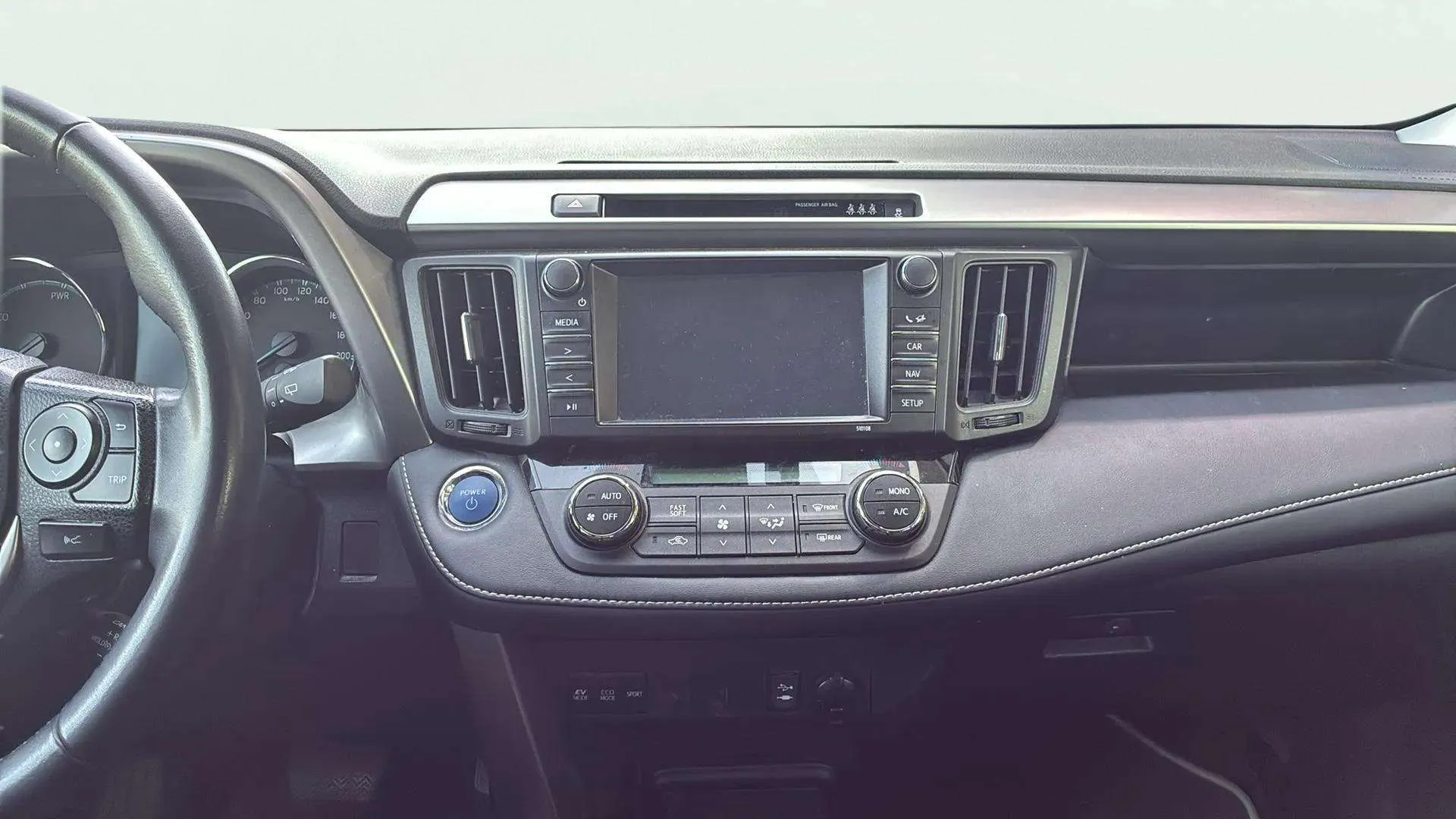 Toyota RAV4 2.5l hybrid 2WD Advance - foto 19