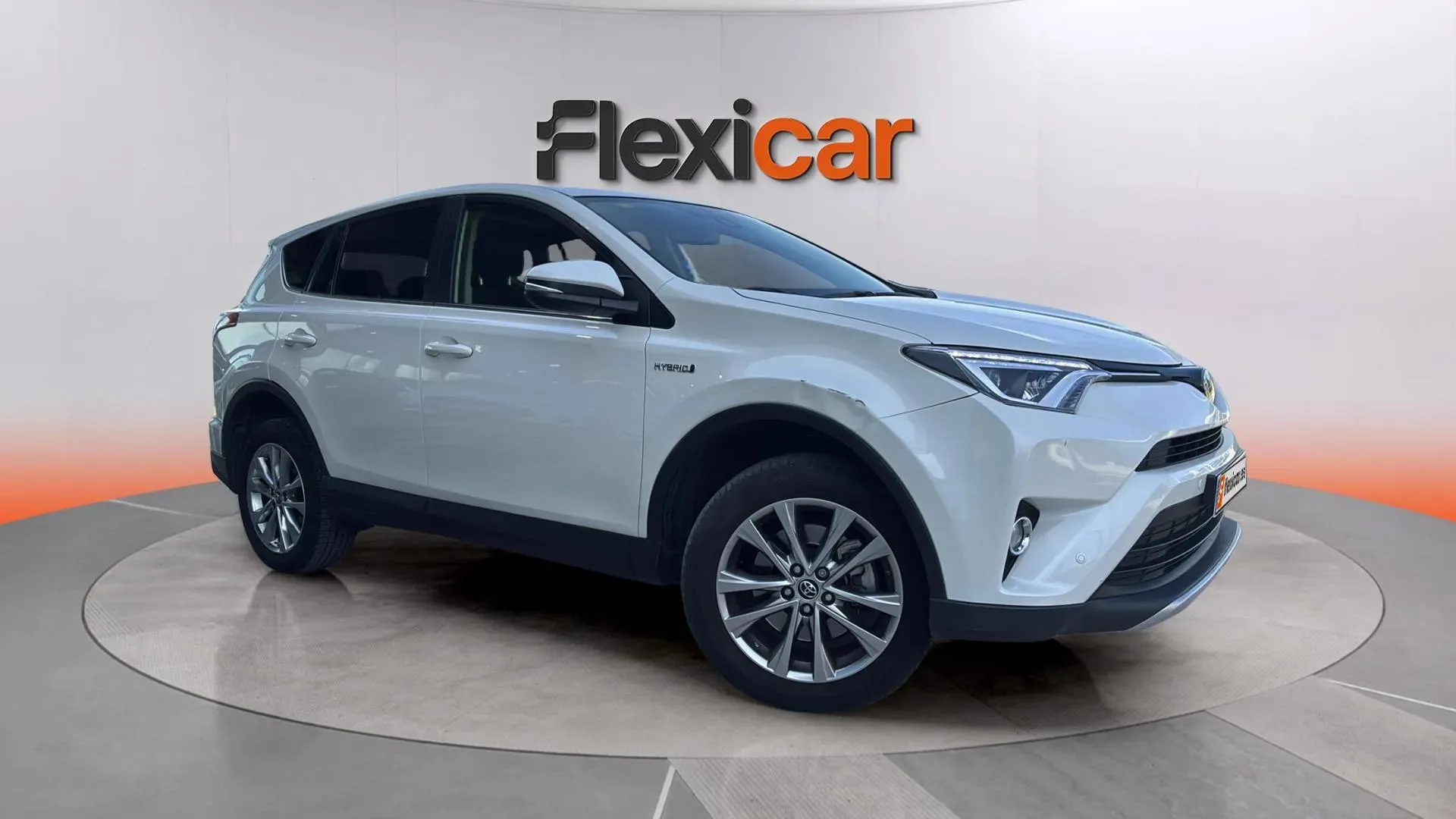 Toyota RAV4 2.5l hybrid 2WD Advance