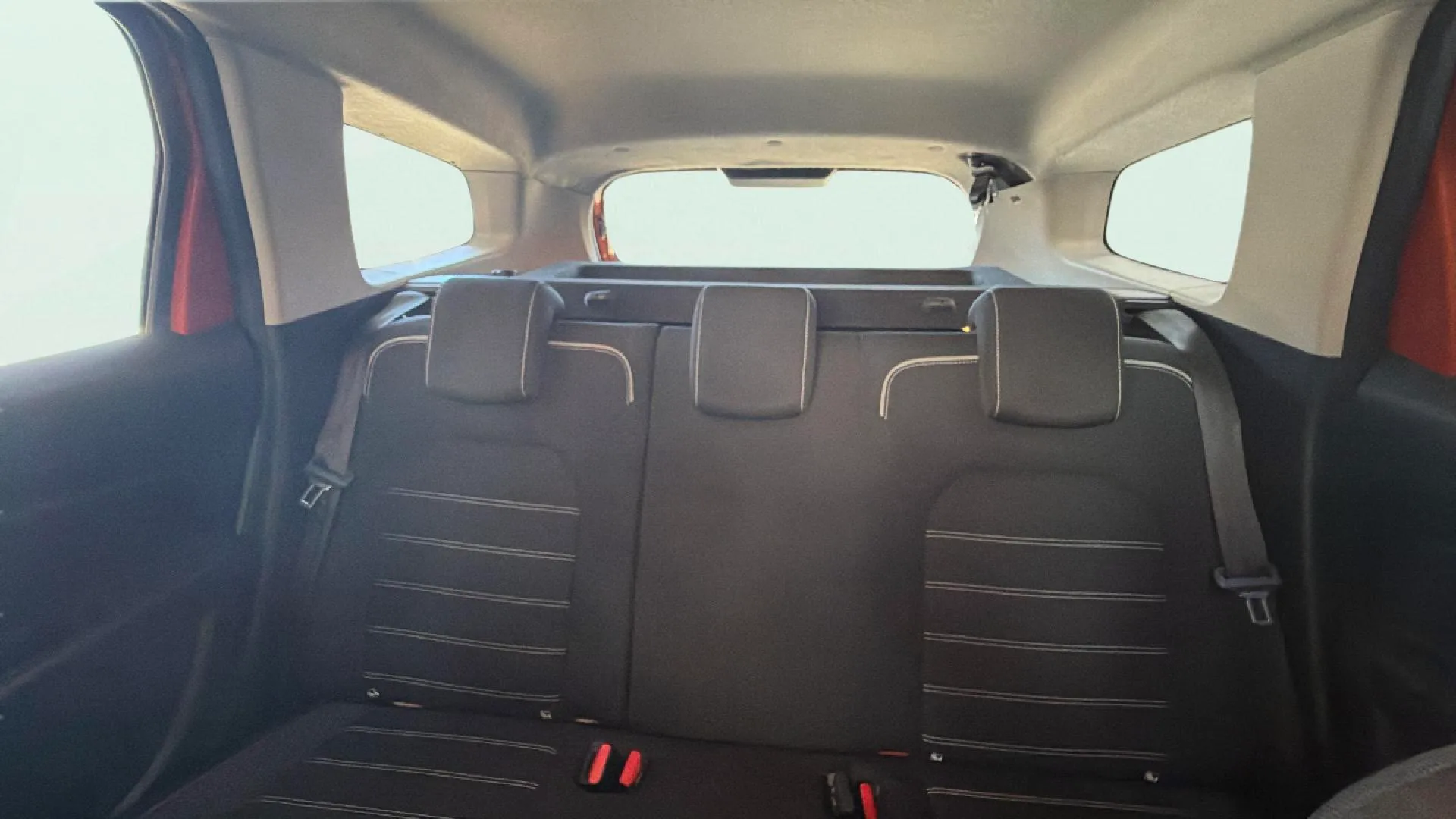 Dacia Duster Essential TCe ECO-G 4x2 - foto 12
