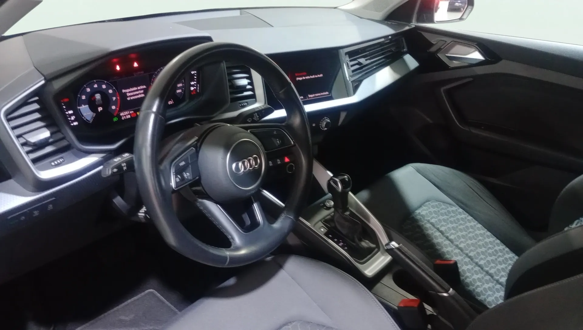 Audi A1 citycarver Black line 30 TFSI S tro - foto 10