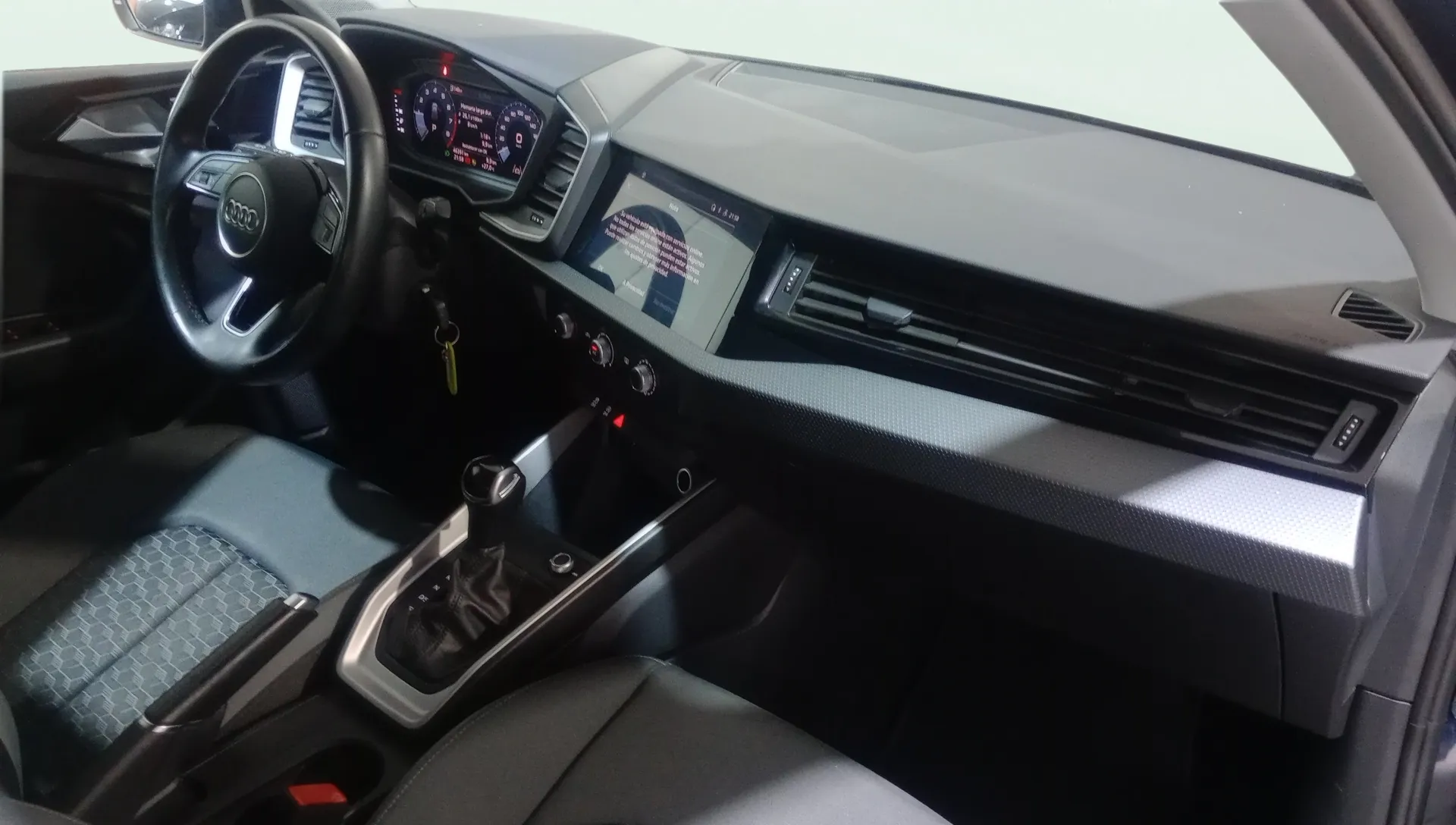 Audi A1 citycarver Black line 30 TFSI S tro - foto 11
