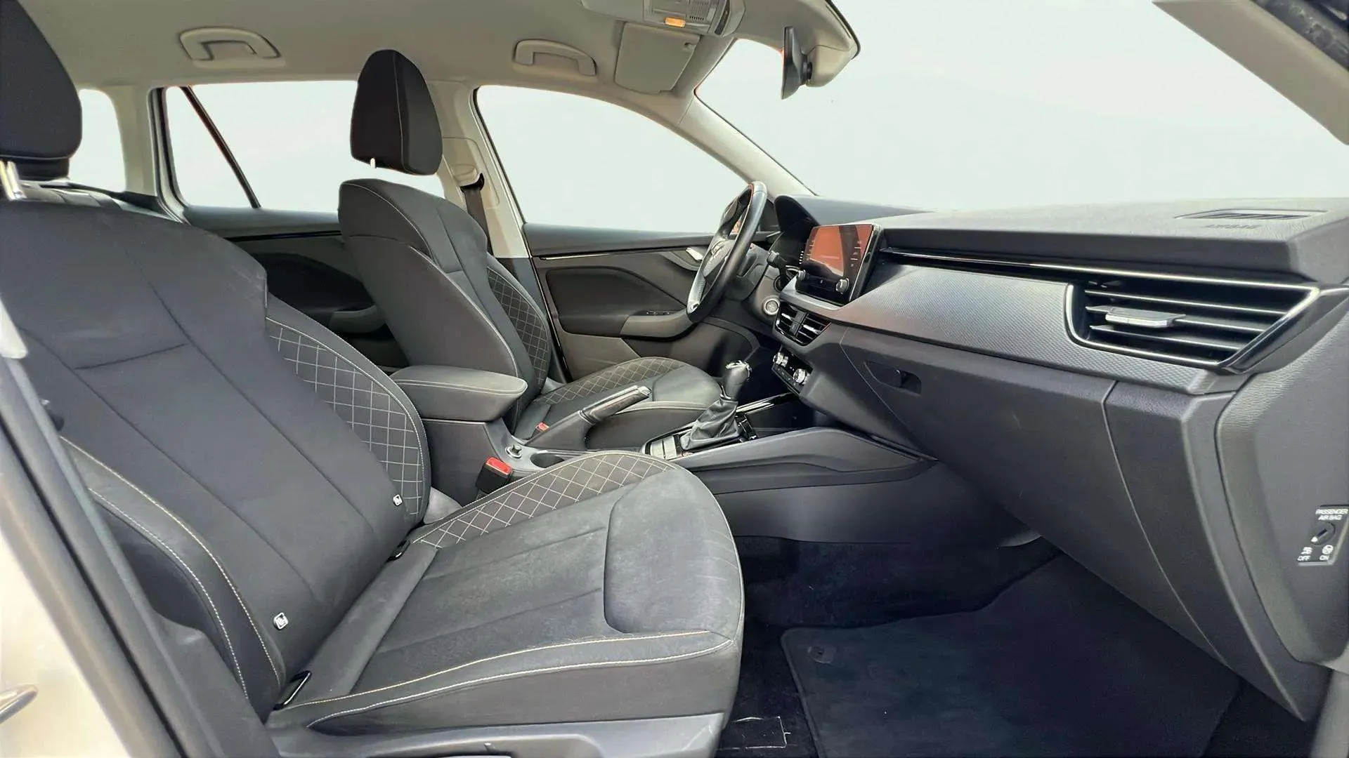 Škoda Kamiq 1.0 TSI DSG Ambition - foto 10