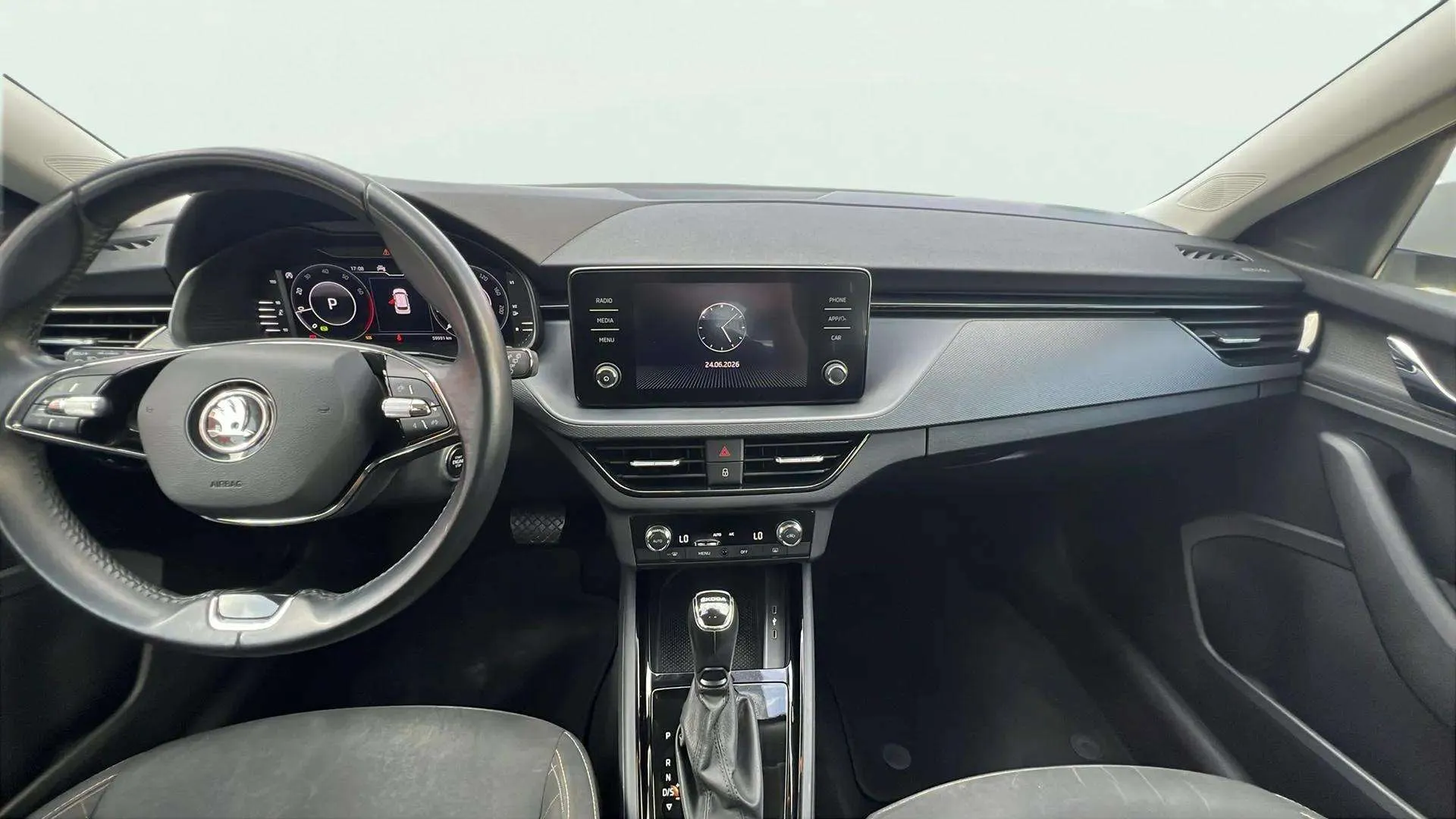 Škoda Kamiq 1.0 TSI DSG Ambition - foto 8