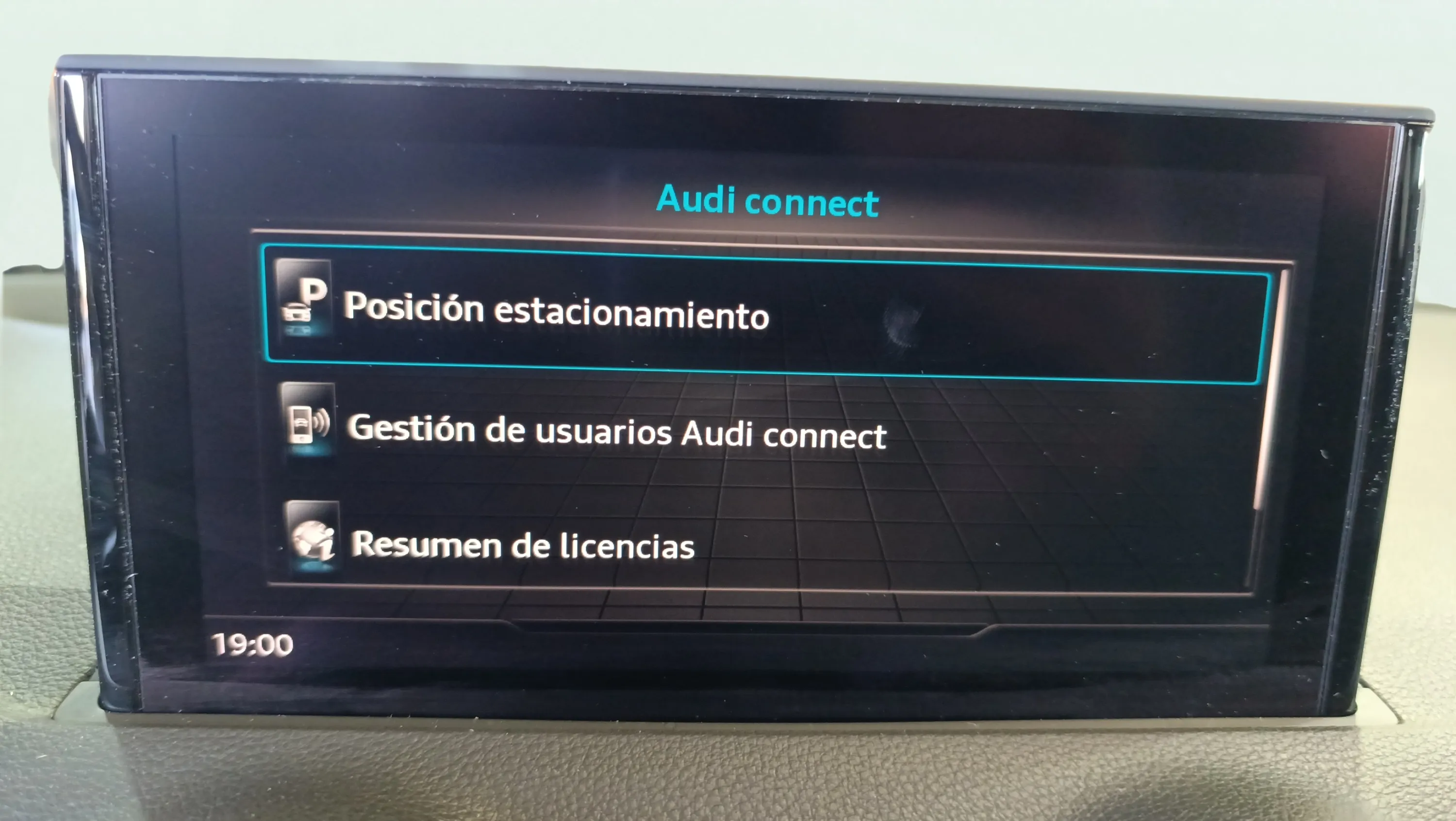Audi Q2 30 TFSI - foto 20