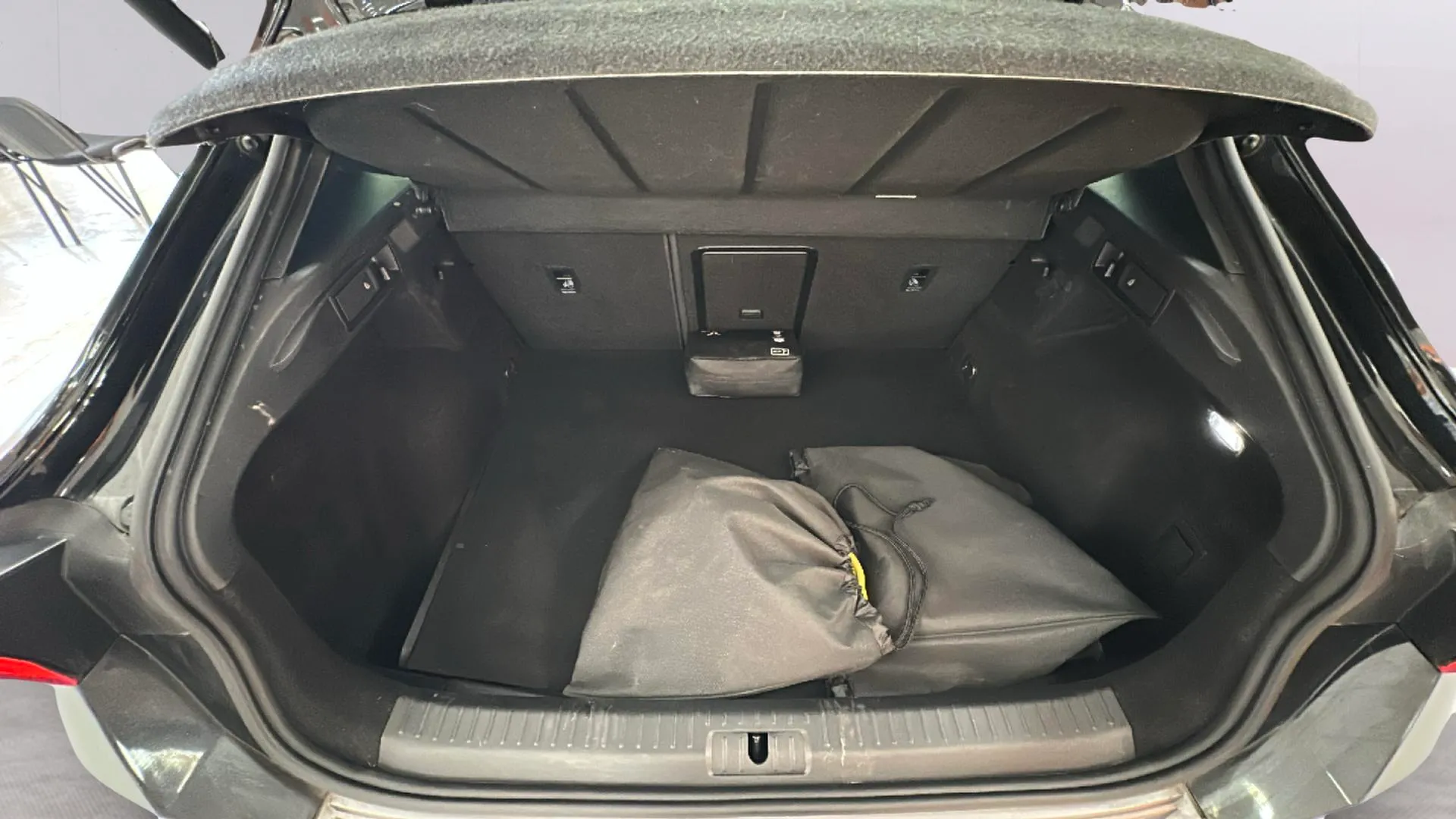 Cupra Formentor 1.4 e-Hybrid DSG - foto 16