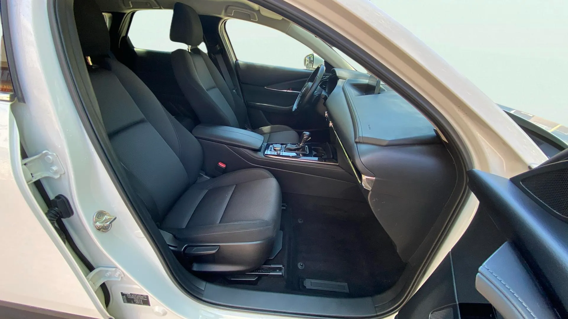 Mazda CX-30 2.0 Zenith (sin Pack Bose) - foto 12