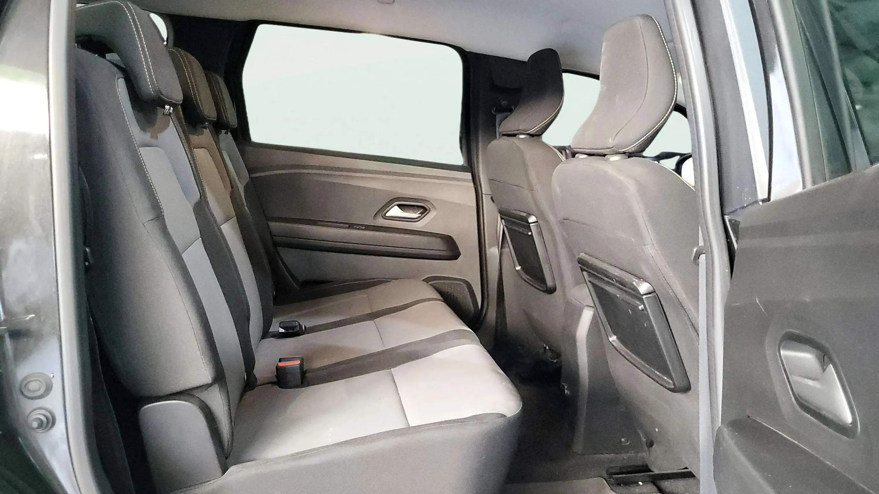 Dacia Jogger Extreme Go ECO-G 7 plazas - foto 10
