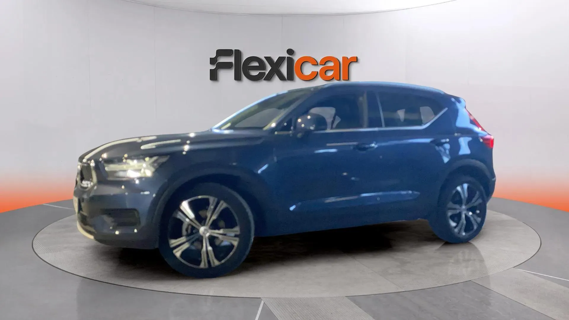 Volvo XC40 2.0 D3 - foto 3