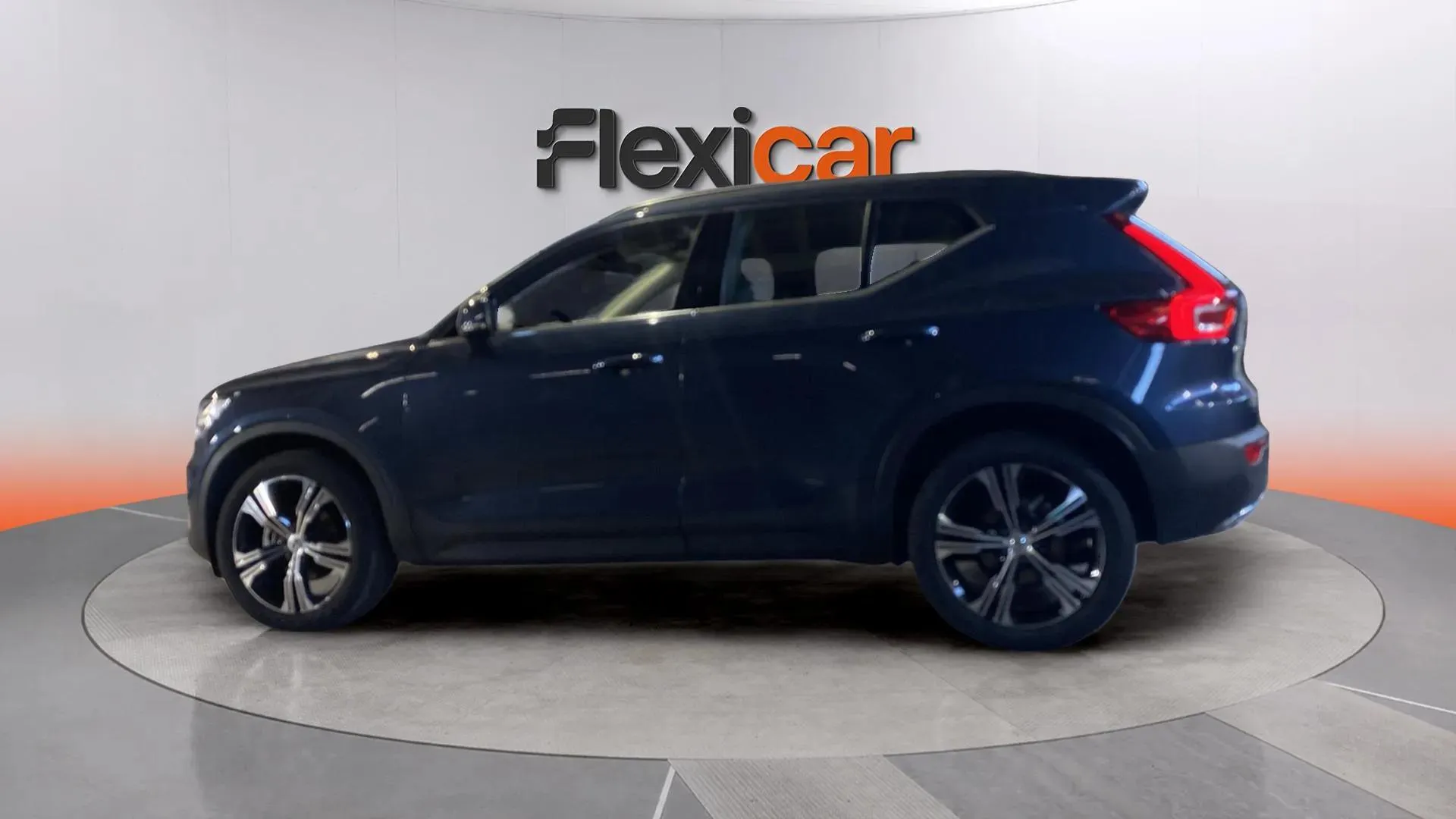 Volvo XC40 2.0 D3 - foto 5