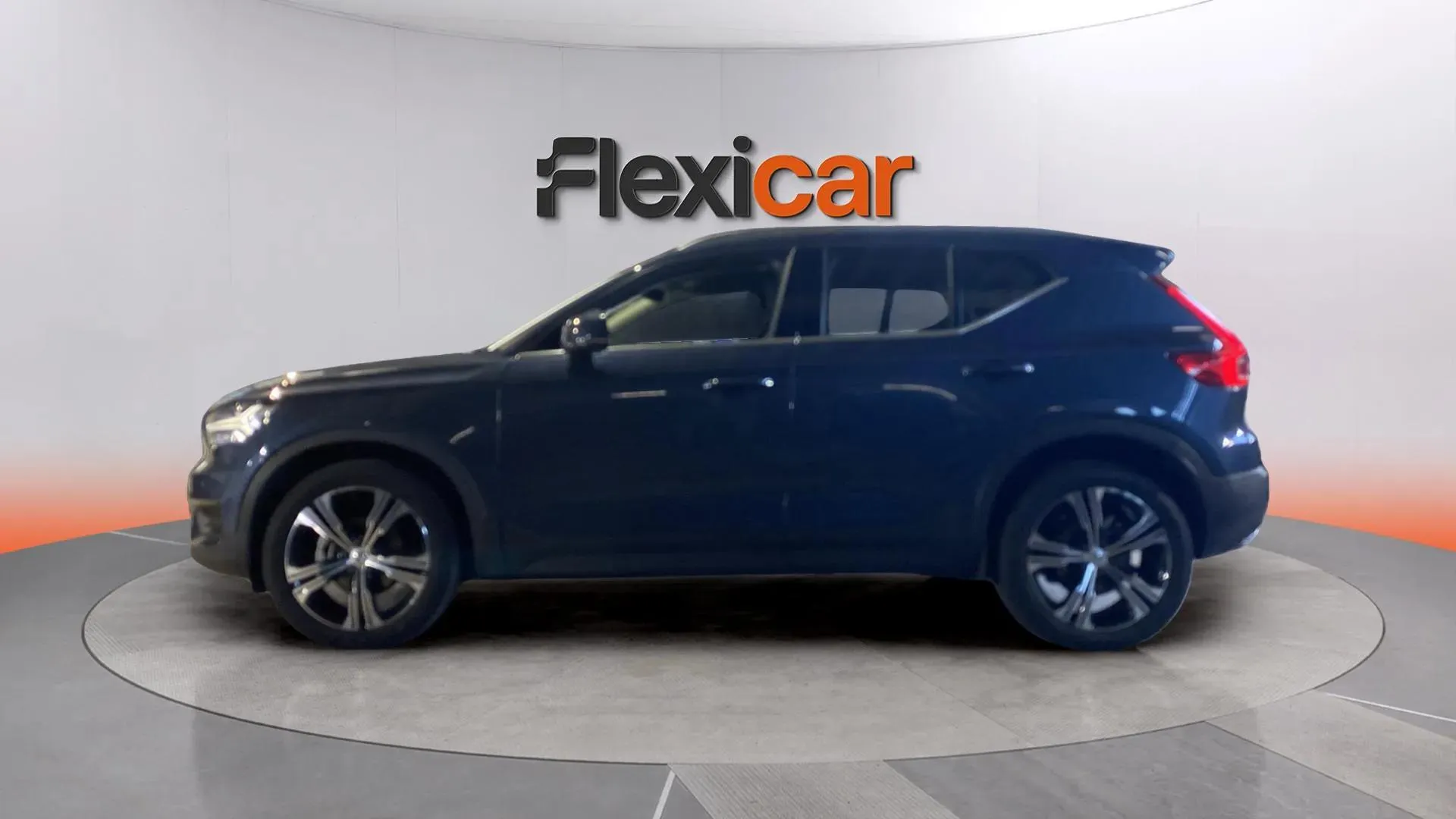 Volvo XC40 2.0 D3 - foto 4