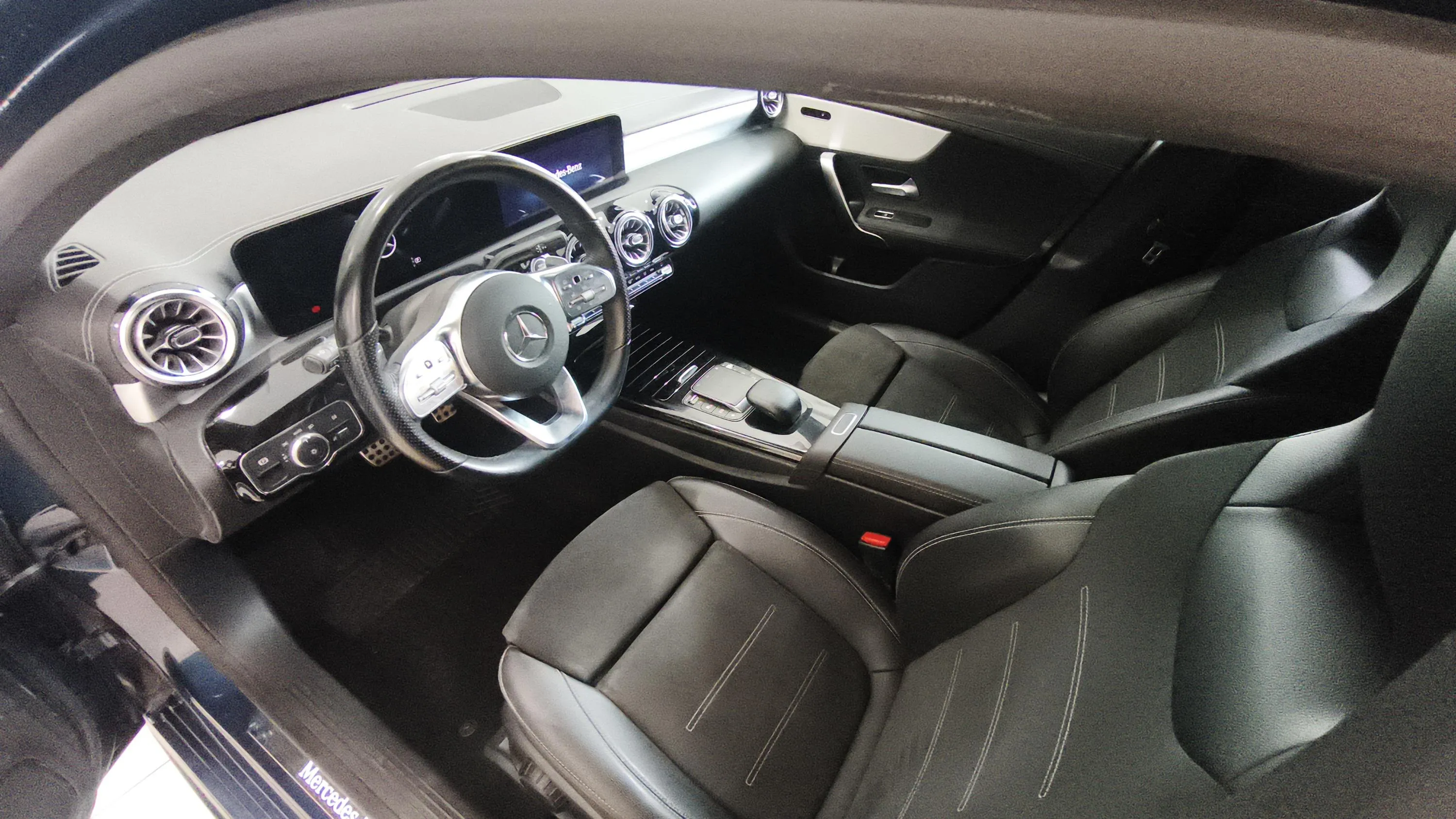 Mercedes-Benz Clase A A 180 d - foto 7