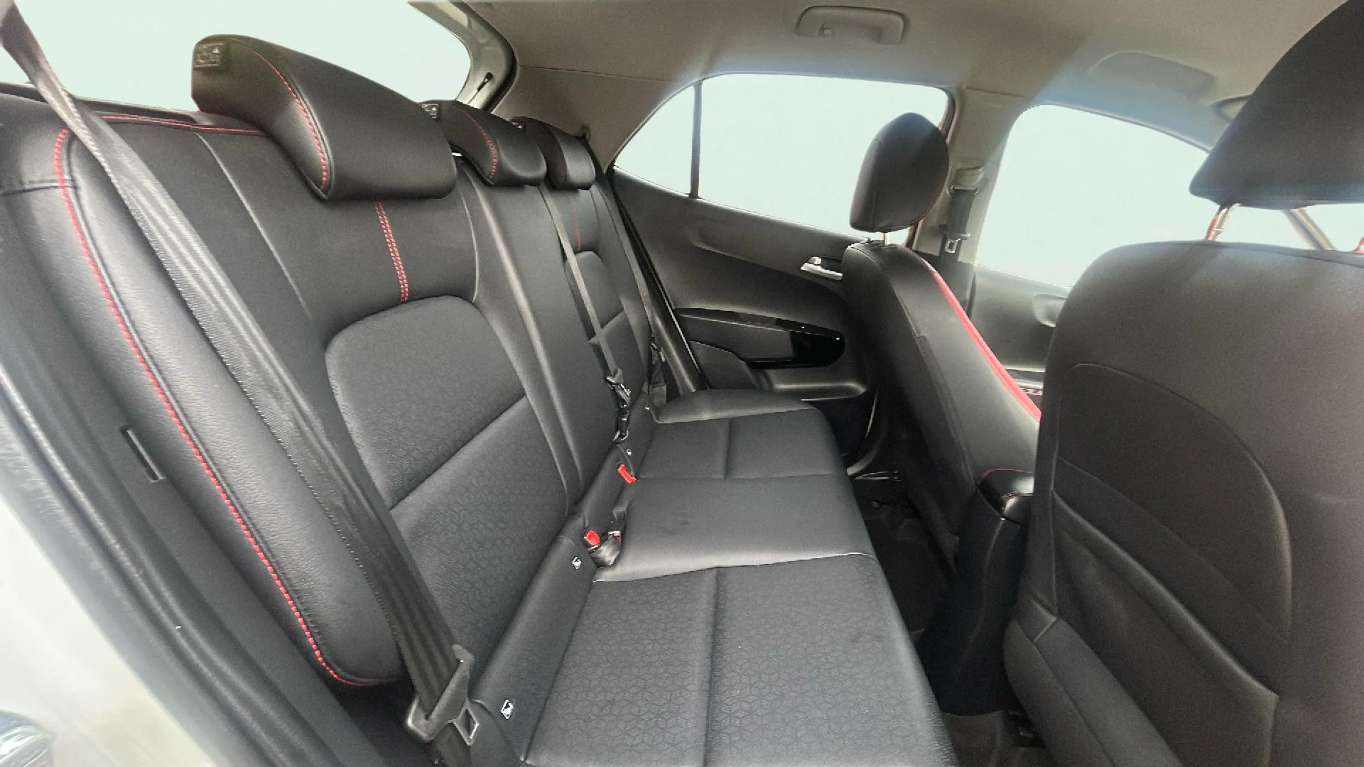 Kia Picanto 1.0 DPi AMT GT Line - foto 14