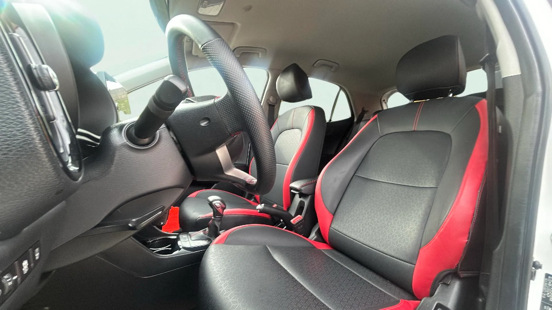 Kia Picanto 1.0 DPi AMT GT Line - foto 9