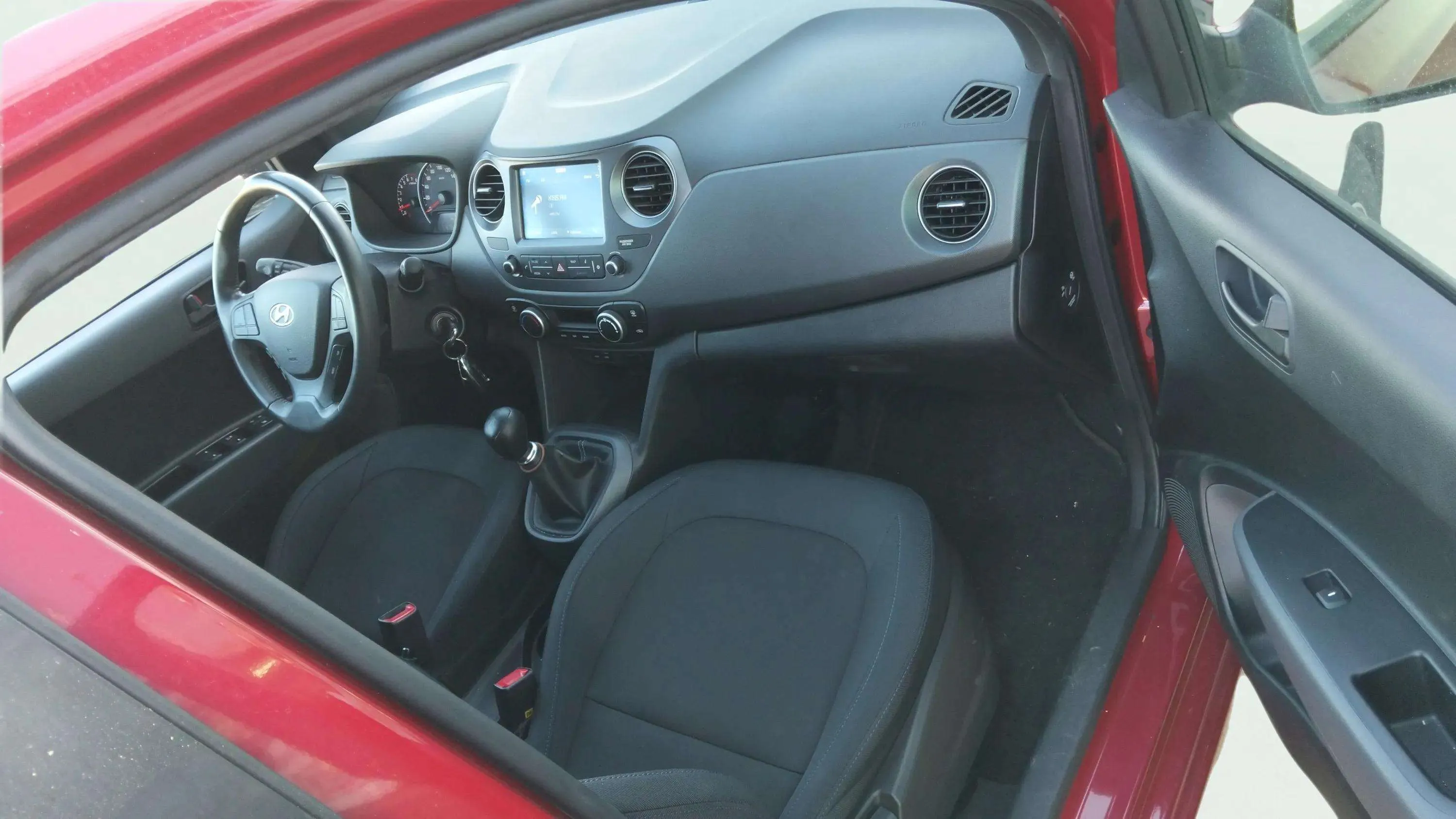 Hyundai i10 1.0 Go! - foto 13