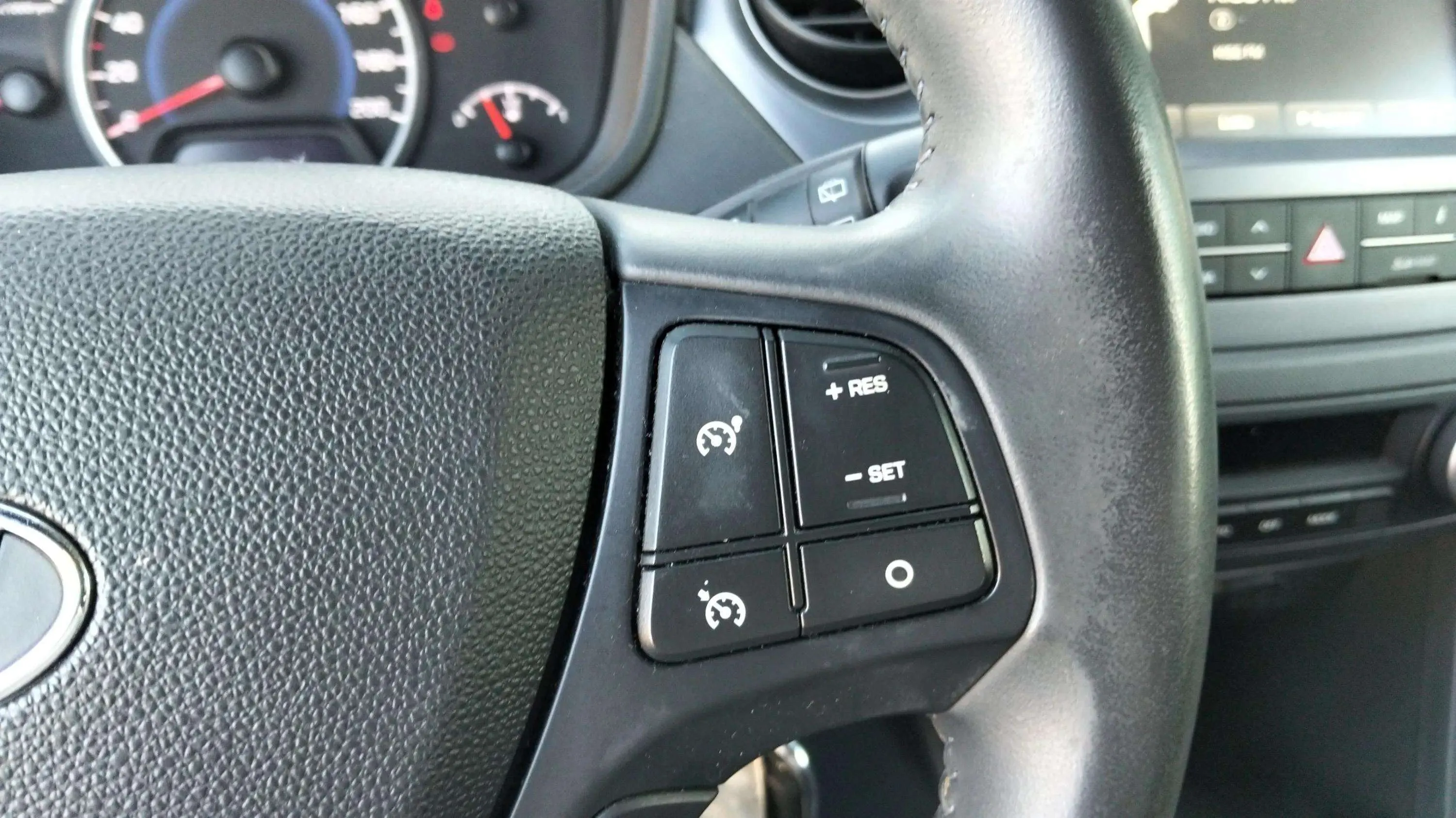 Hyundai i10 1.0 Go! - foto 18
