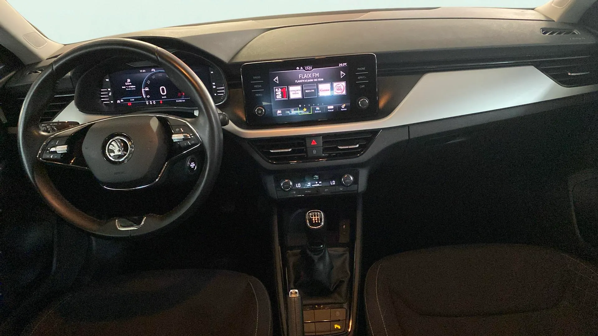 Škoda Kamiq 1.0 TSI Active - foto 7