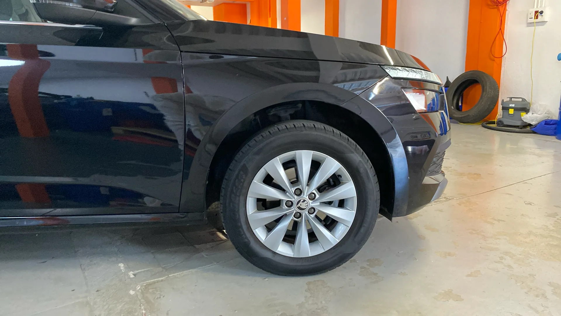 Škoda Kamiq 1.0 TSI Active - foto 20
