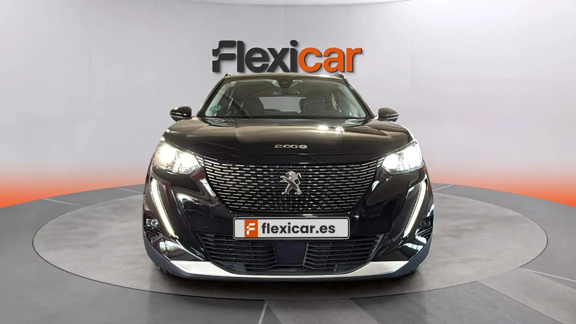 Peugeot 2008 Allure Pack PureTech 130 BVM6 - foto 2