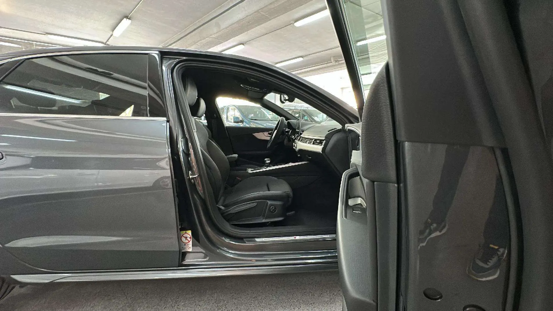 Audi A4 Advanced 35 TDI S tronic - foto 7