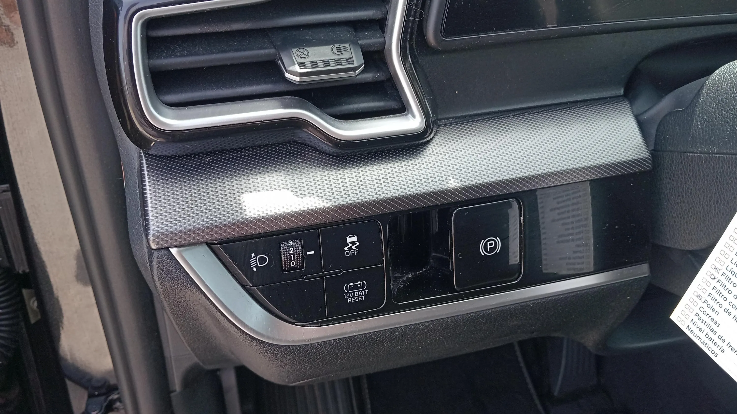 Kia Sportage 1.6 T-GDi HEV Drive 4x2 - foto 20