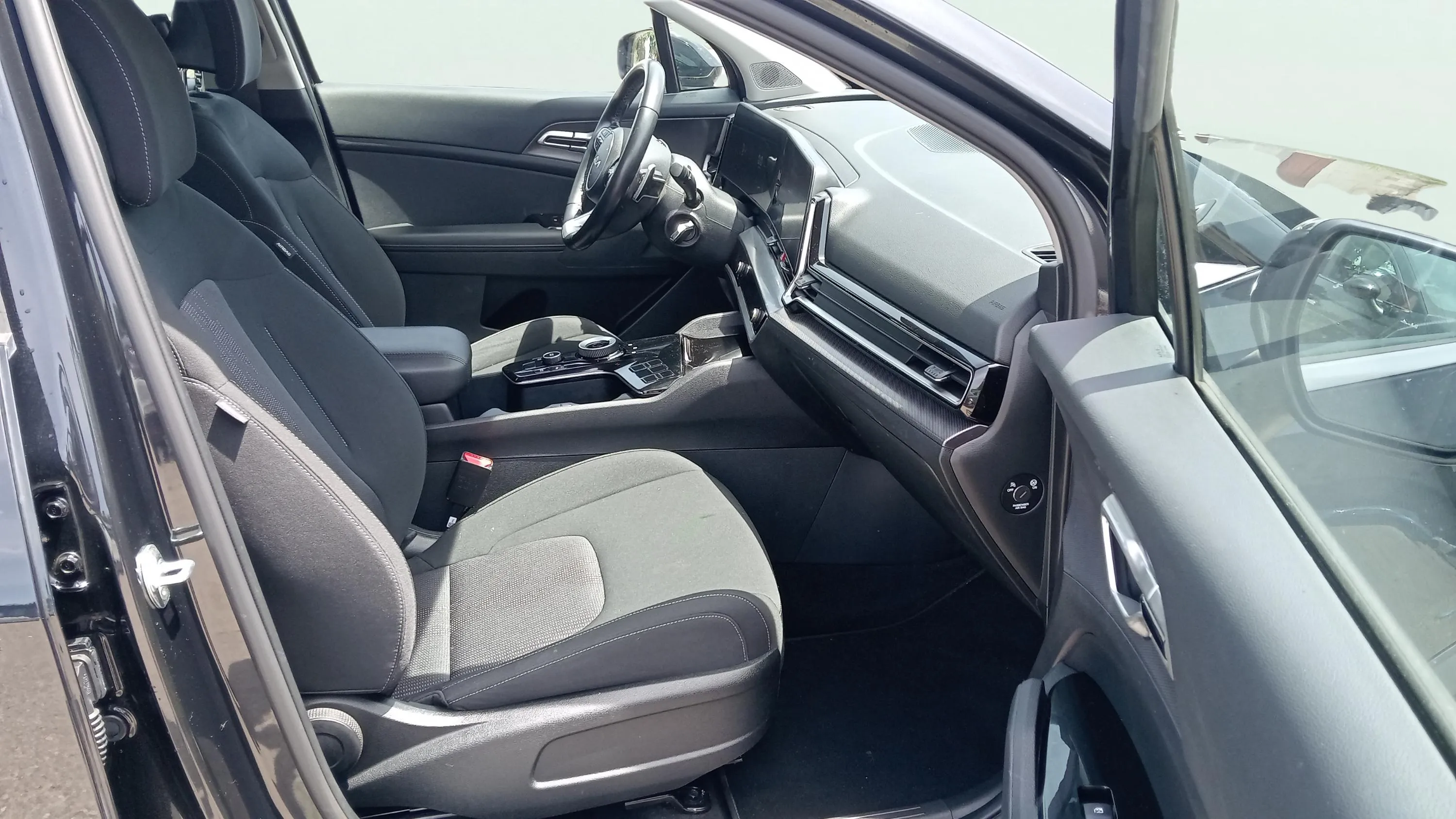 Kia Sportage 1.6 T-GDi HEV Drive 4x2 - foto 17