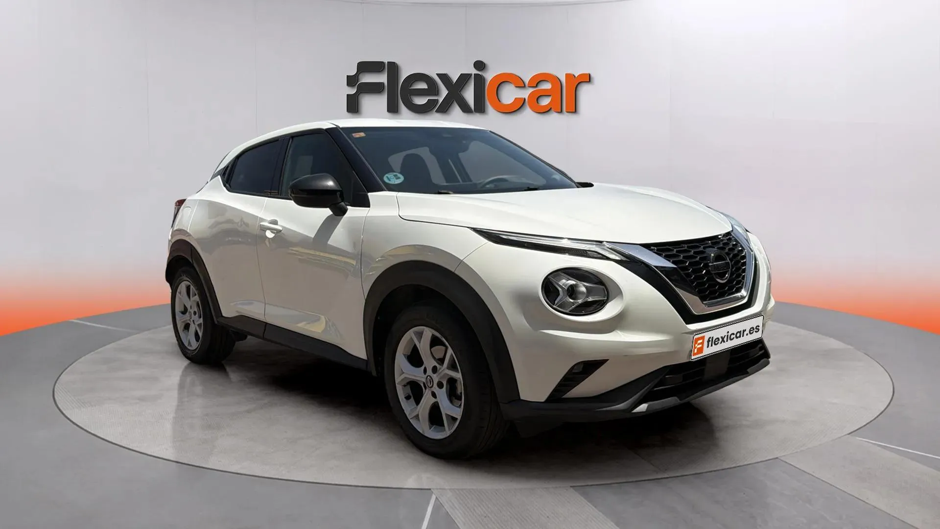 Nissan Juke DIG-T Acenta - foto 1