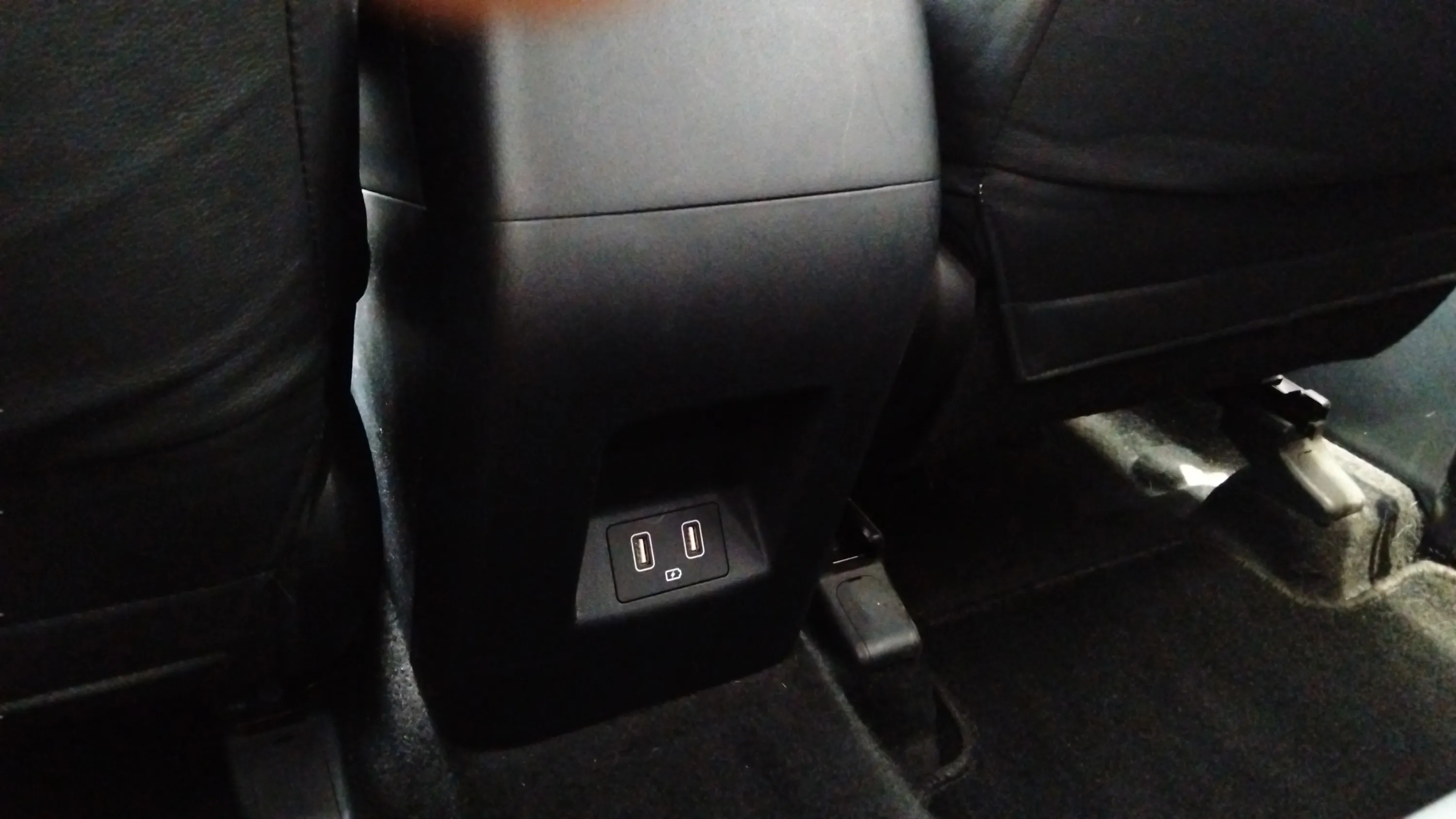 Hyundai Tucson 1.6 T-GDi 48V N-Line - foto 27