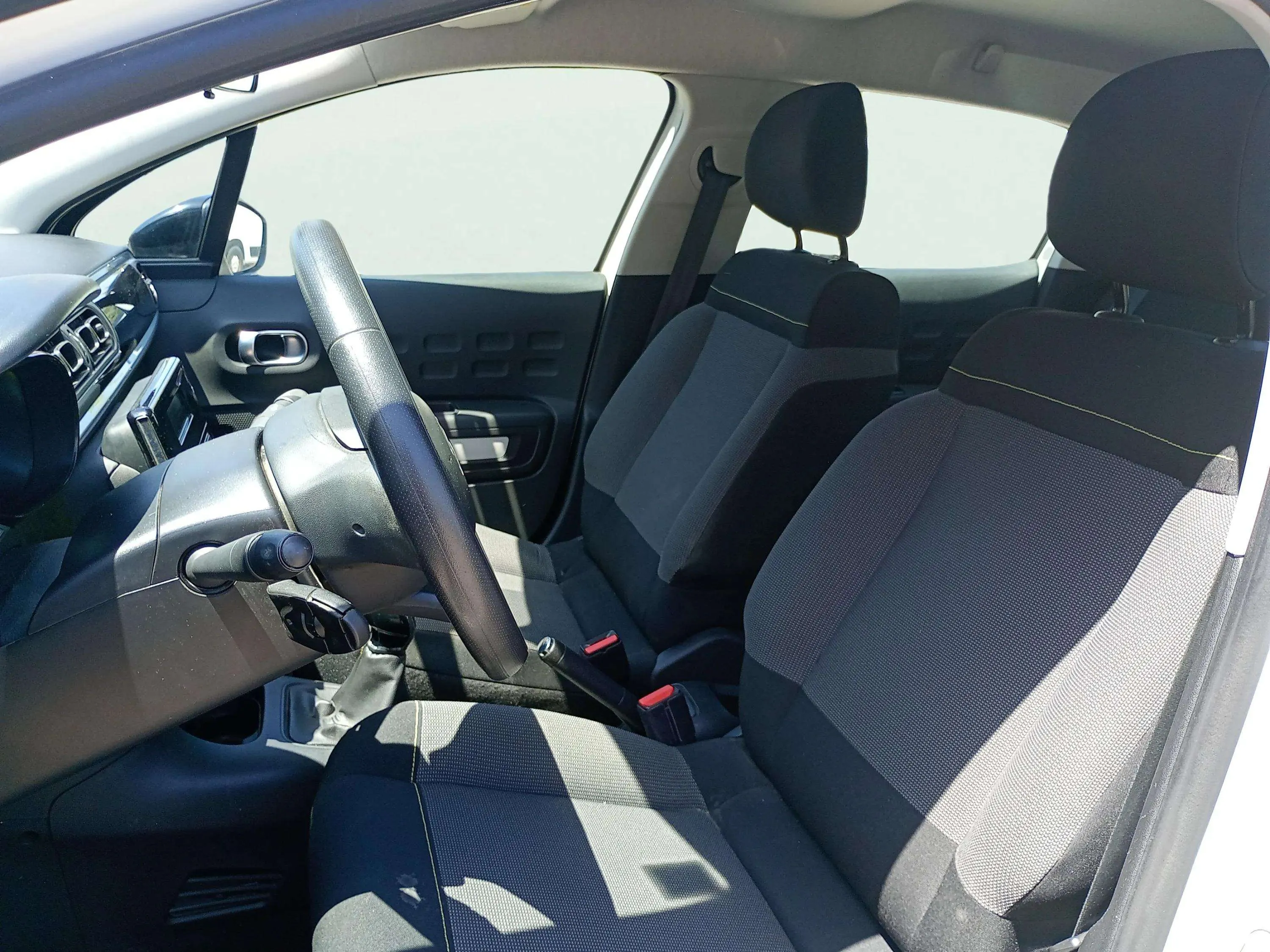 Citroën C3 BlueHDi Feel - foto 11