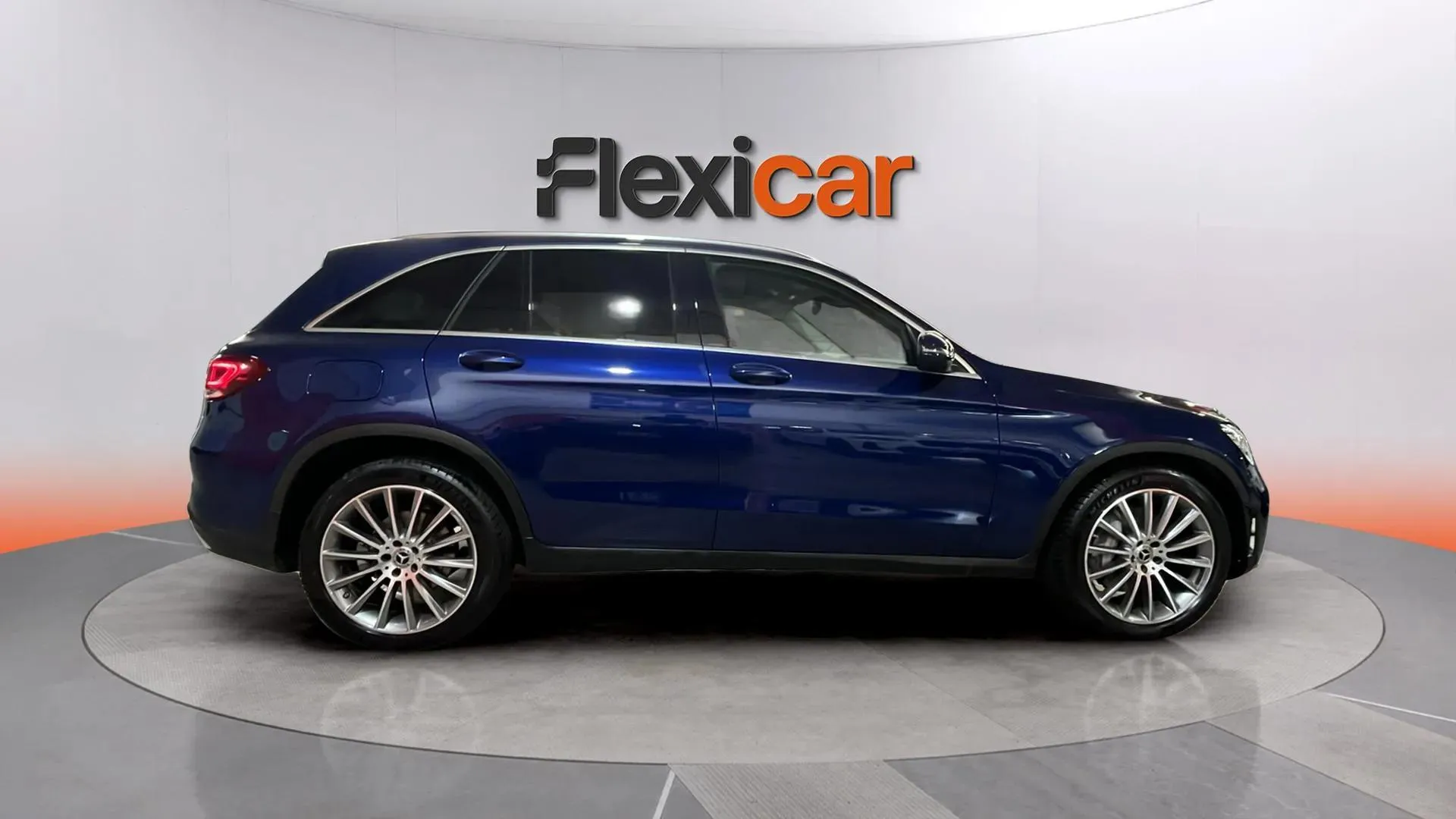 Mercedes-Benz GLC 200 d 4MATIC - foto 8