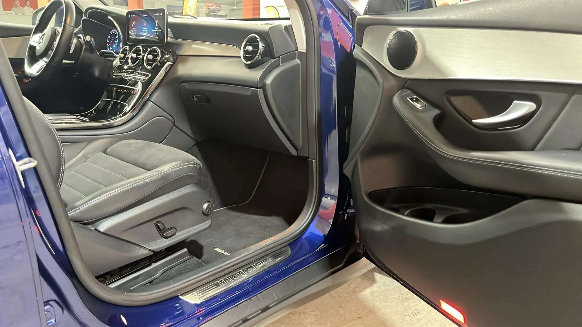Mercedes-Benz GLC 200 d 4MATIC - foto 13