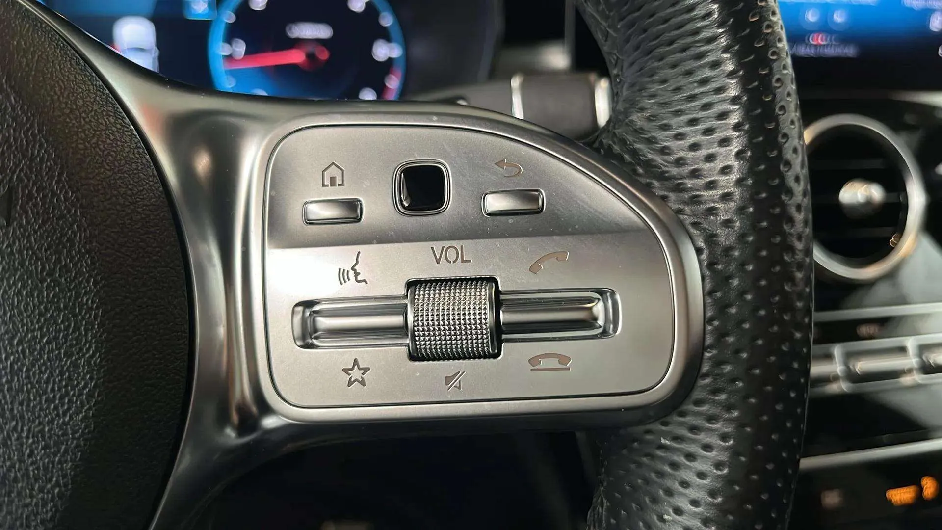 Mercedes-Benz GLC 200 d 4MATIC - foto 20