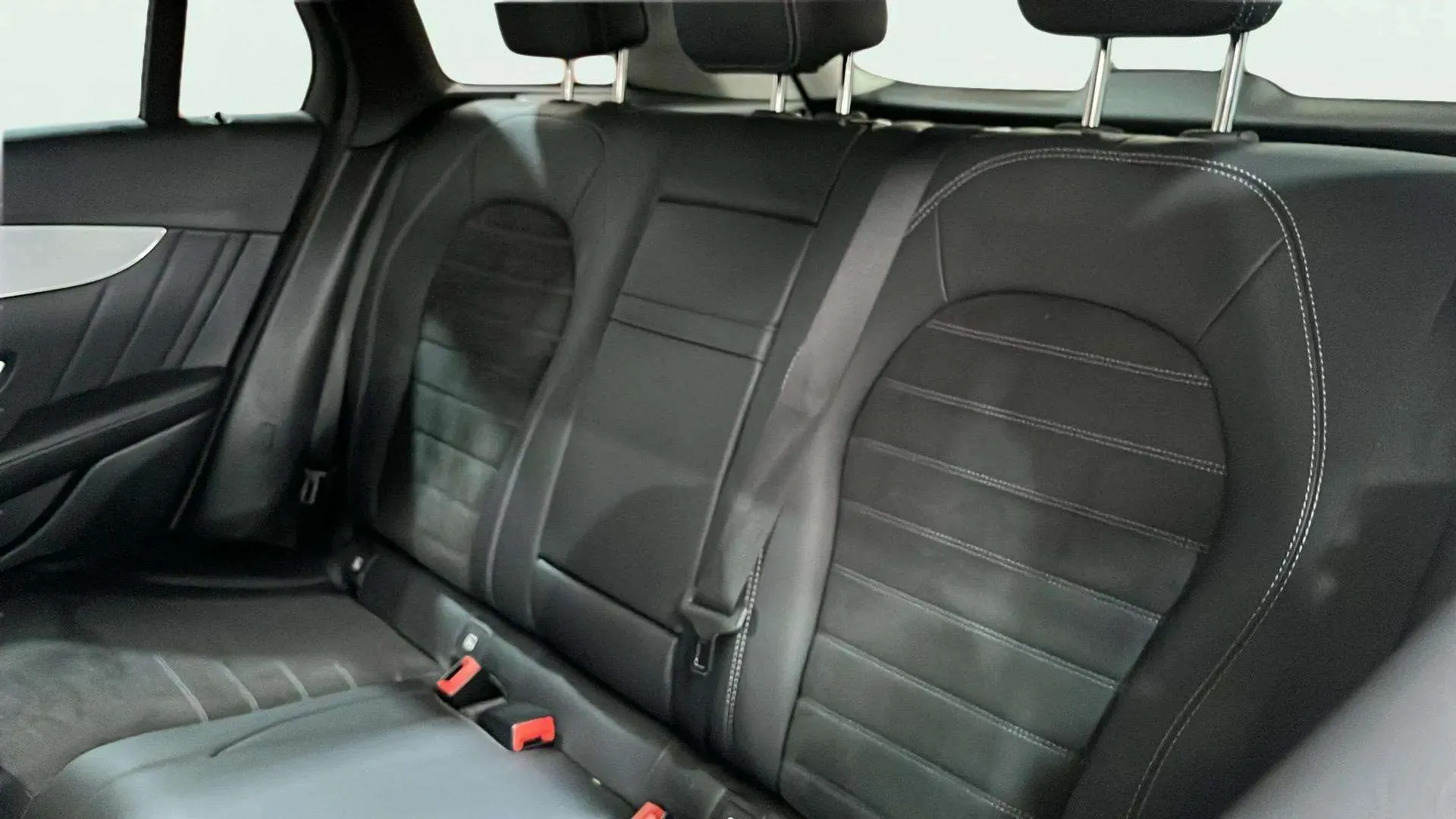 Mercedes-Benz GLC 200 d 4MATIC - foto 27