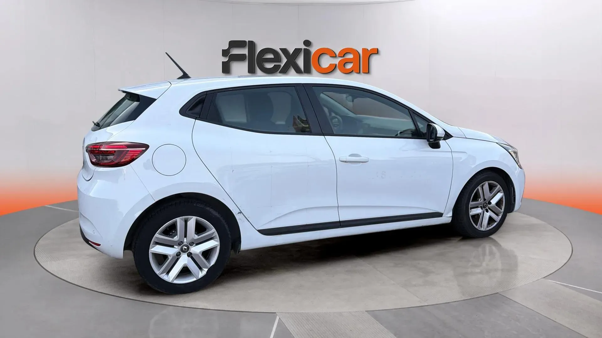 Renault Clio Intens TCe GLP - foto 8