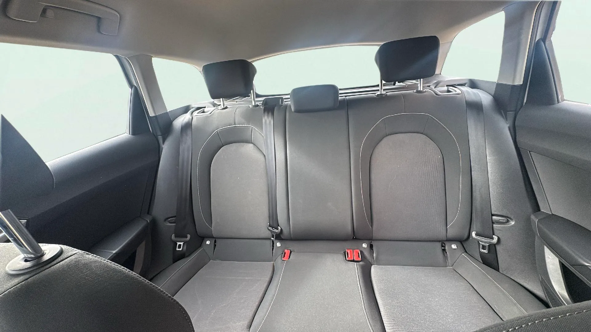 SEAT León SP 2.0 TDI Reference - foto 17