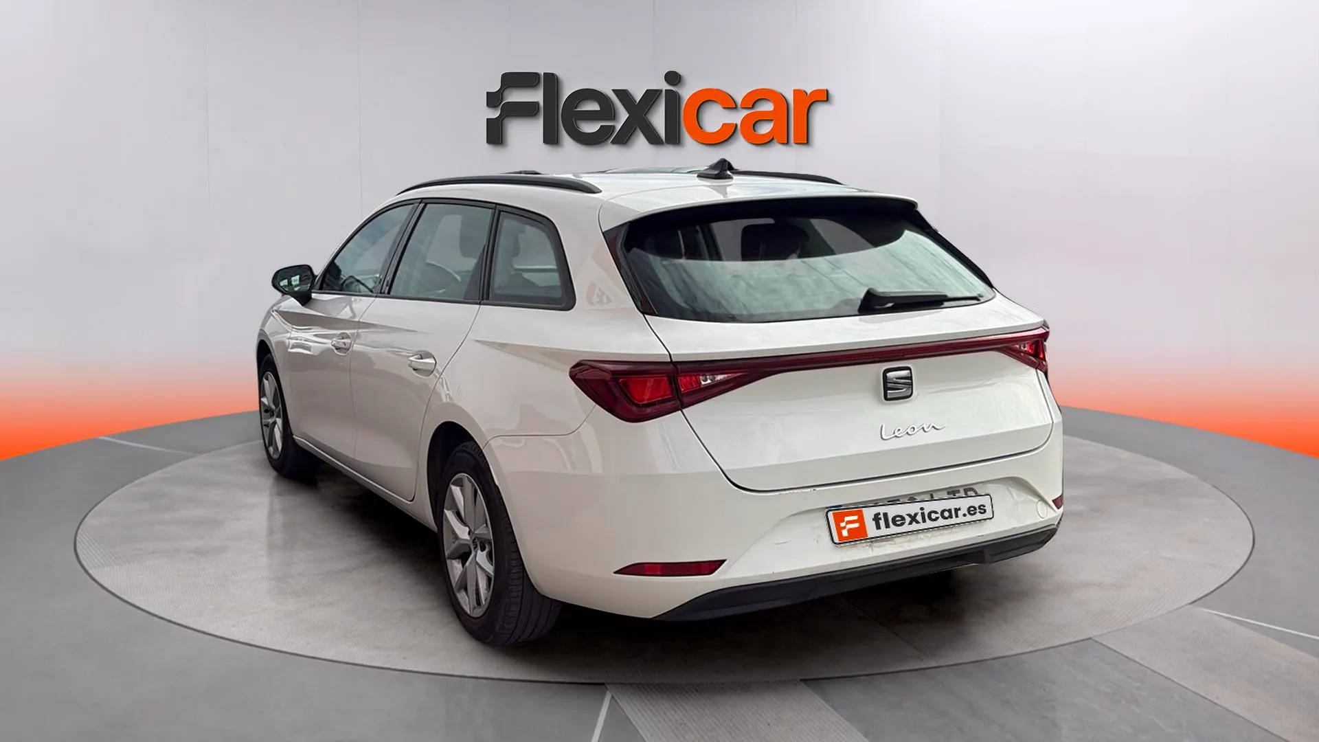 SEAT León SP 2.0 TDI Reference - foto 7