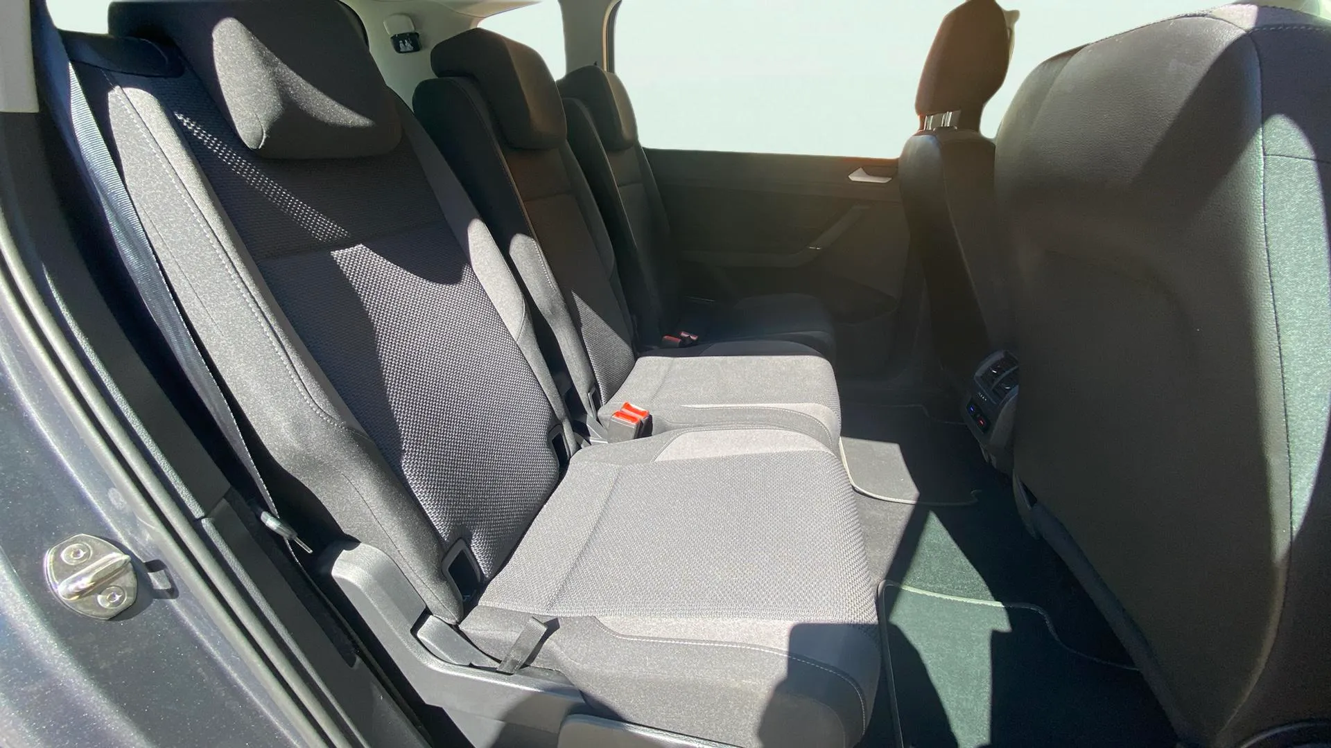 Volkswagen Touran Business Navi 2.0 TDI DSG - foto 13