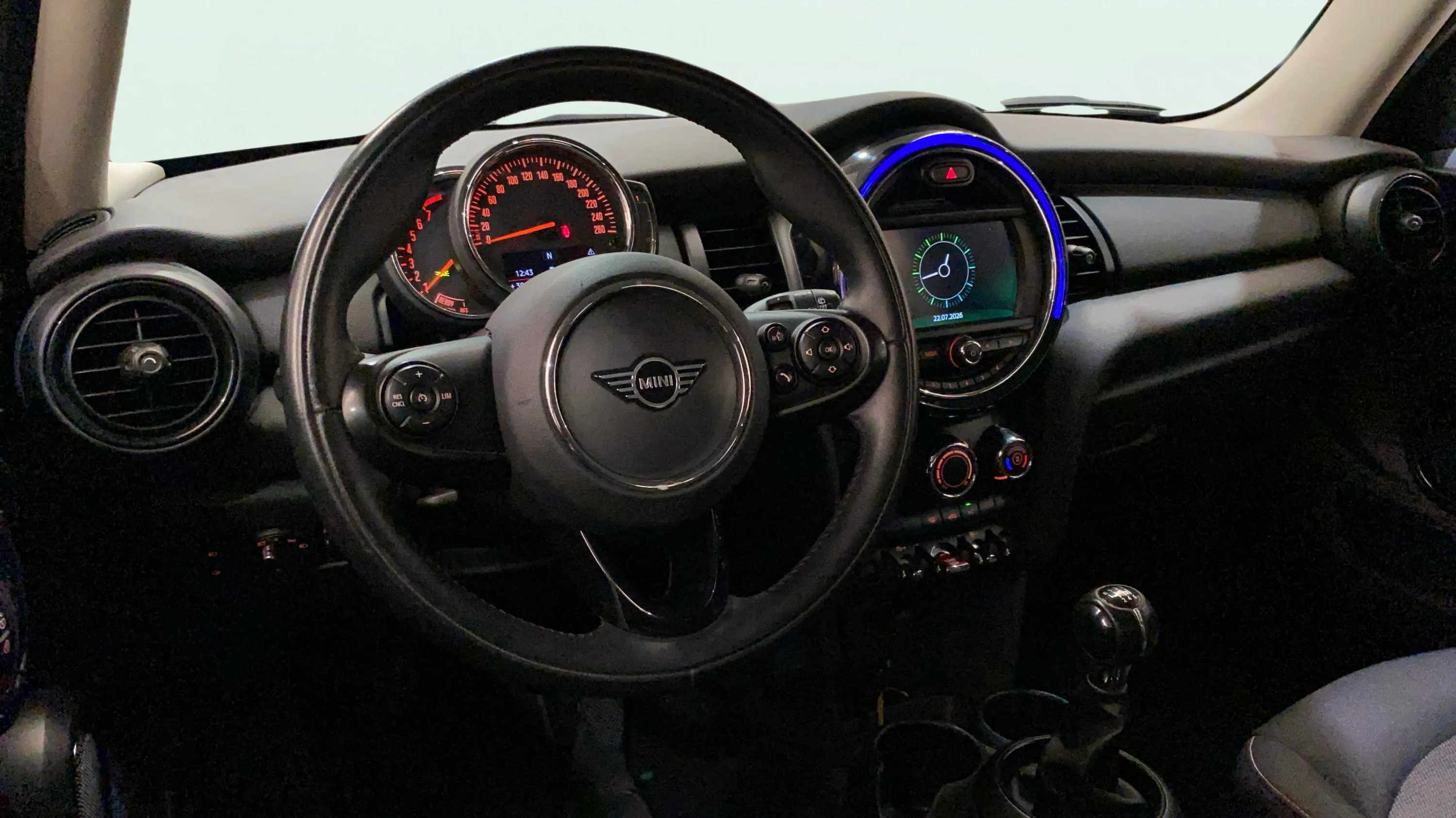 MINI Cooper One - foto 28
