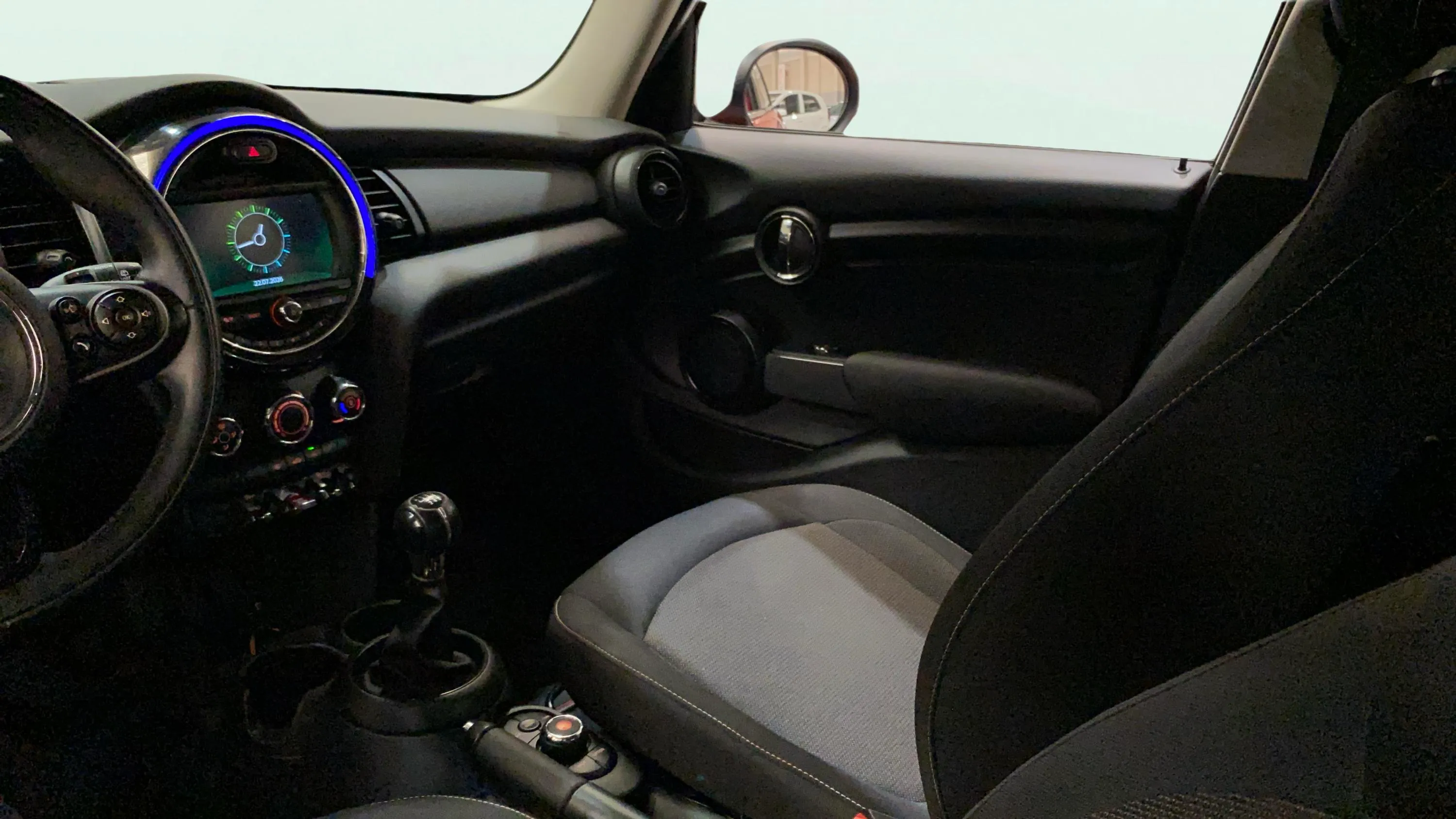 MINI Cooper One - foto 29
