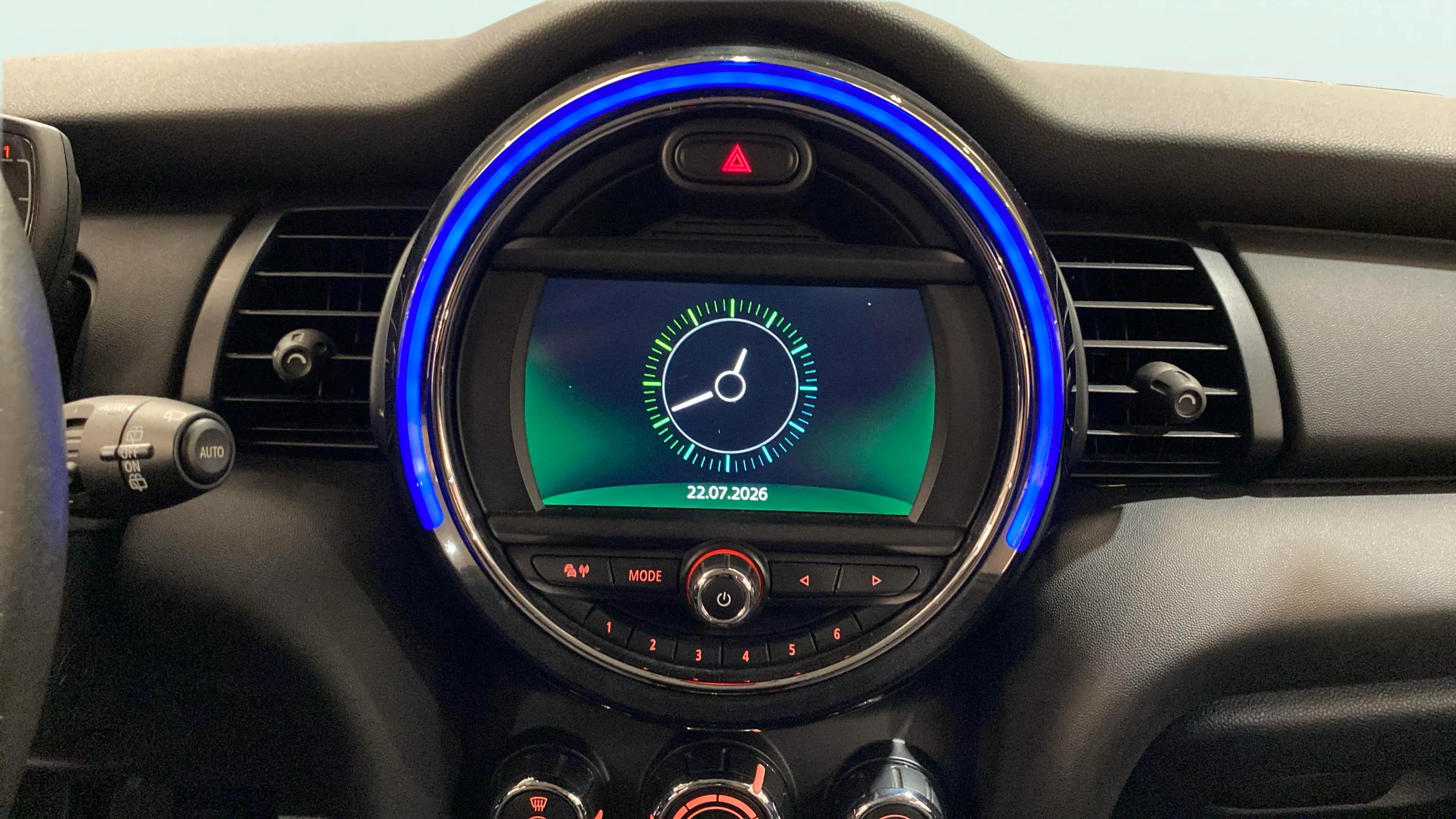 MINI Cooper One - foto 16