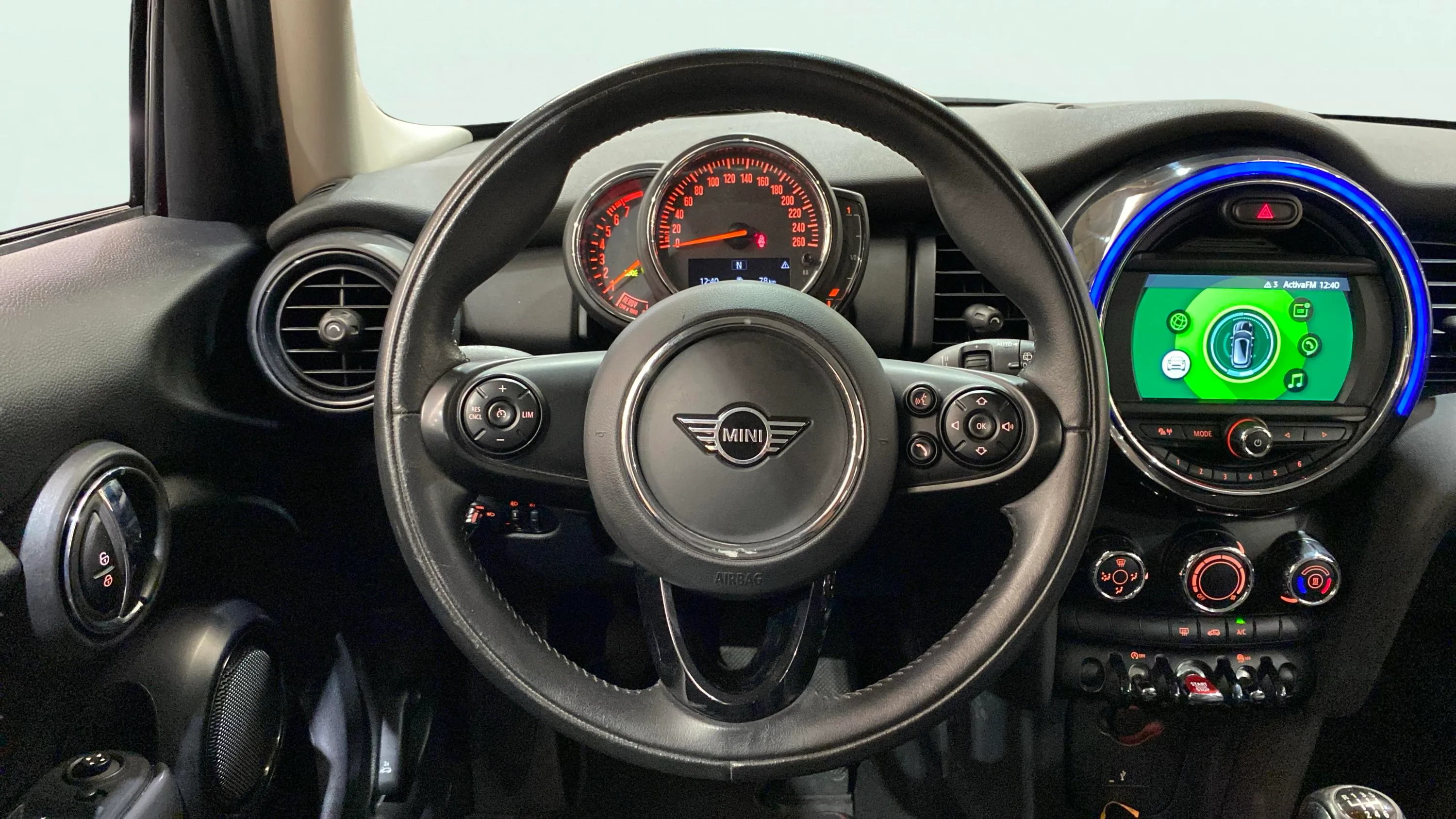 MINI Cooper One - foto 19