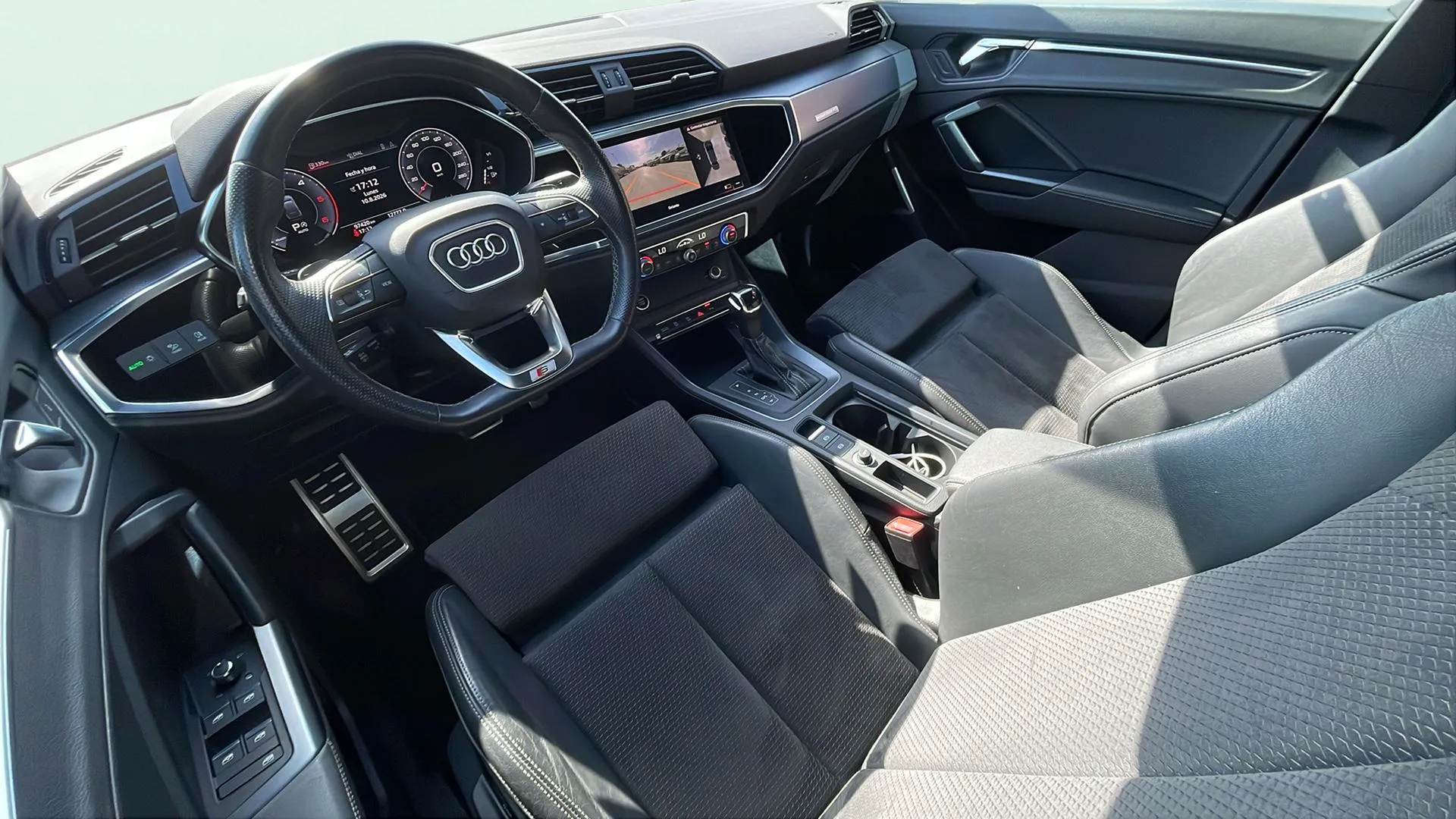 Audi Q3 40 TDI S tronic quattro S Line - foto 9