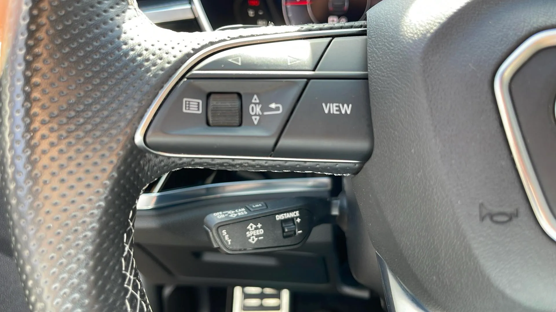 Audi Q3 40 TDI S tronic quattro S Line - foto 14