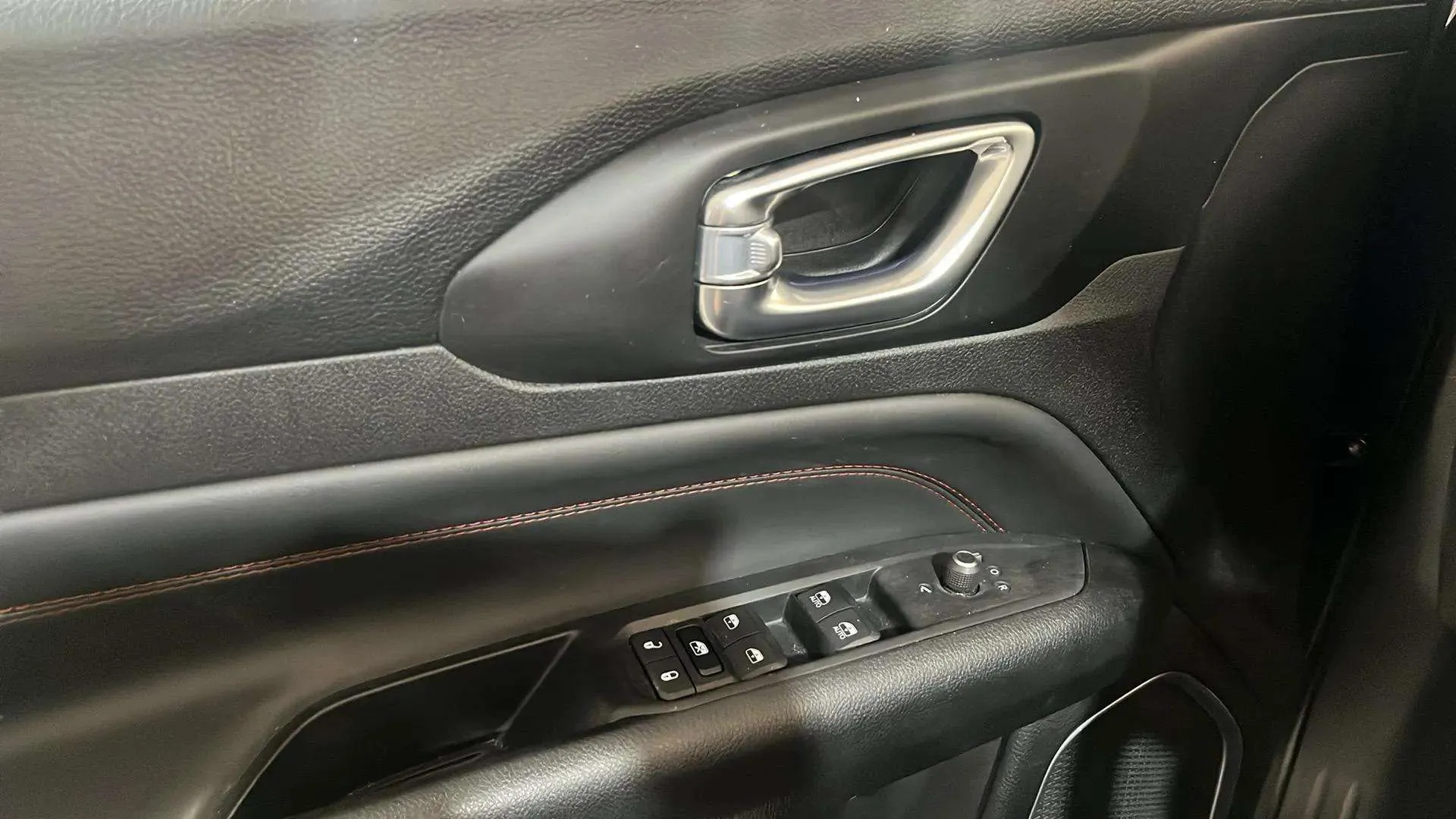 Jeep Compass 1.3 PHEV Trailhawk AWD - foto 16