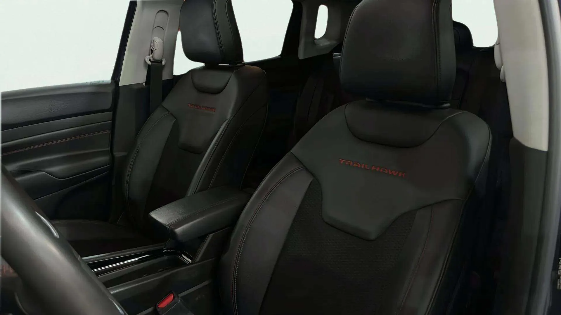 Jeep Compass 1.3 PHEV Trailhawk AWD - foto 27
