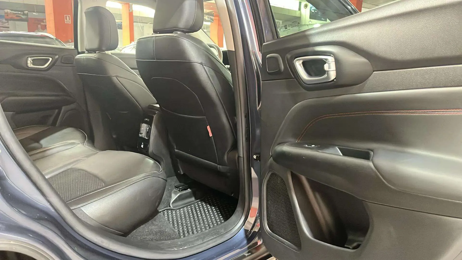 Jeep Compass 1.3 PHEV Trailhawk AWD - foto 14