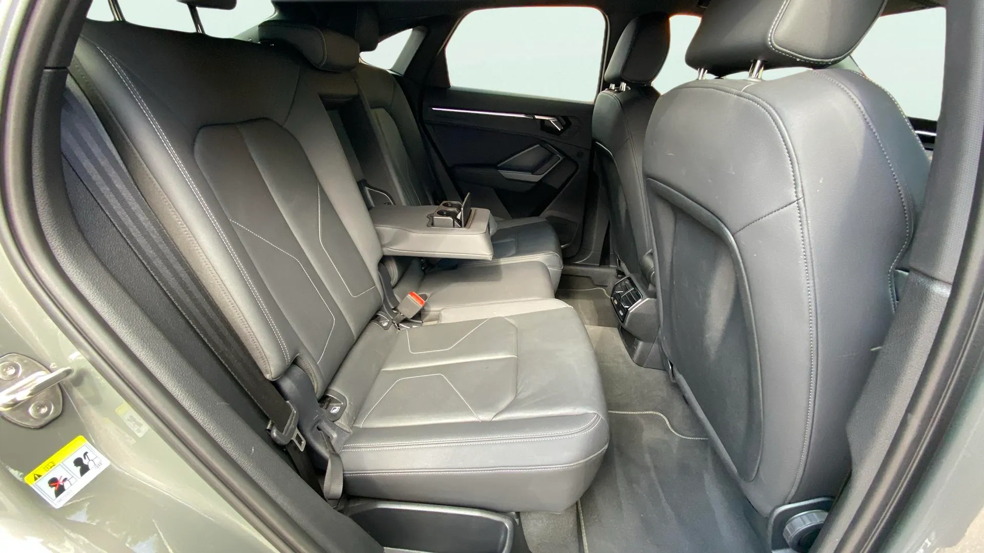 Audi Q3 35 TFSI S tronic Black Line - foto 13