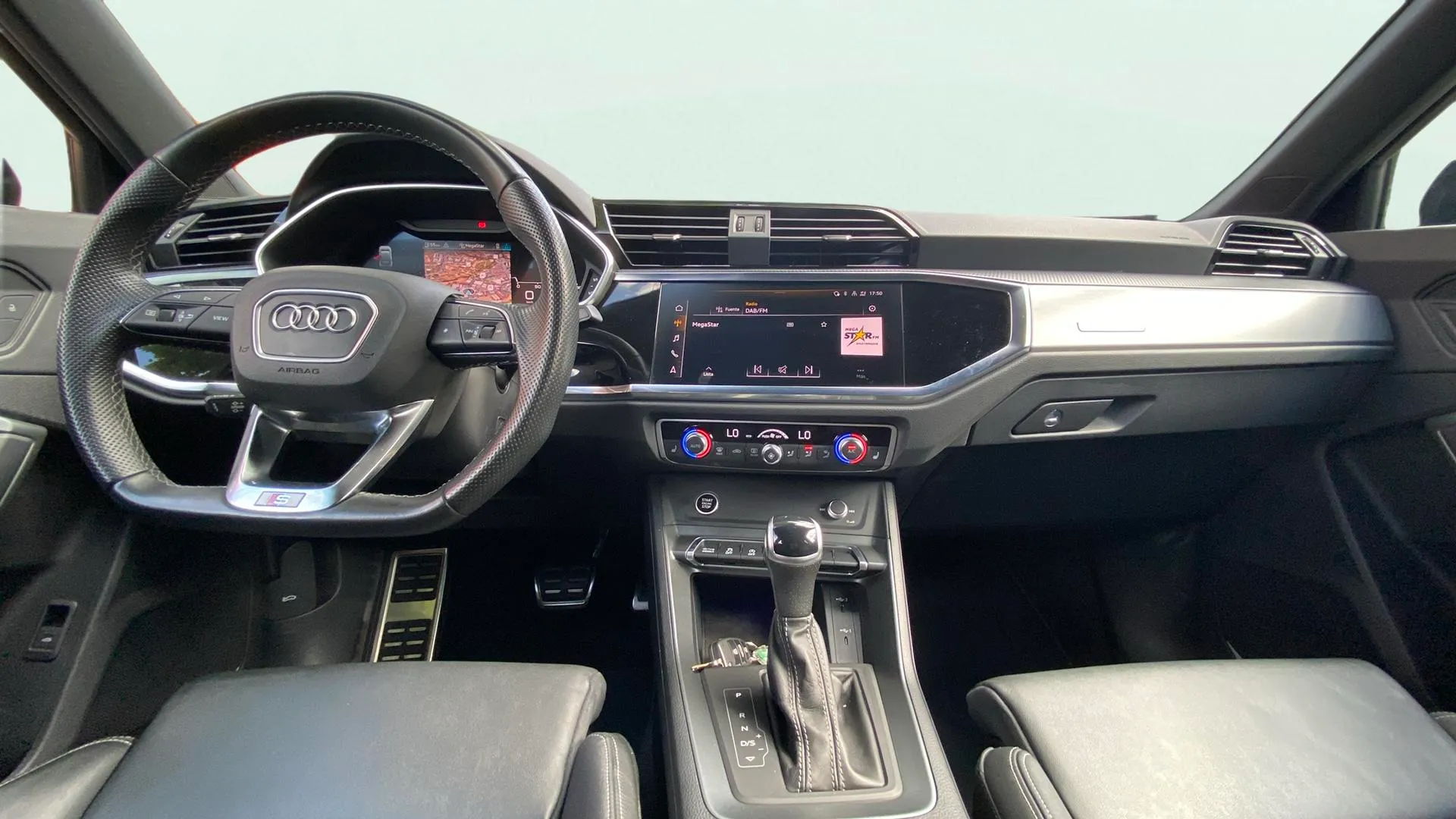 Audi Q3 35 TFSI S tronic Black Line - foto 16
