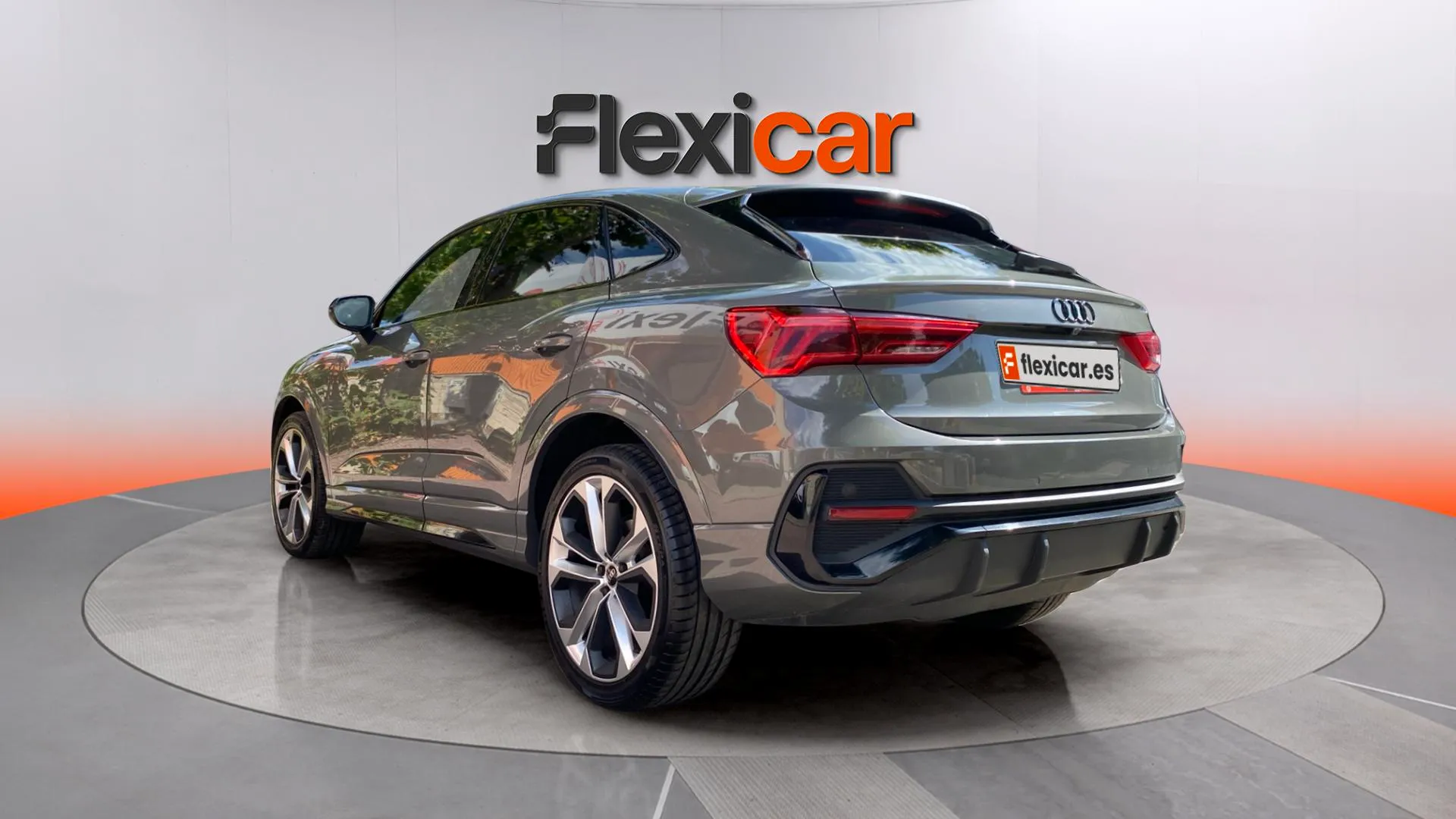 Audi Q3 35 TFSI S tronic Black Line - foto 4